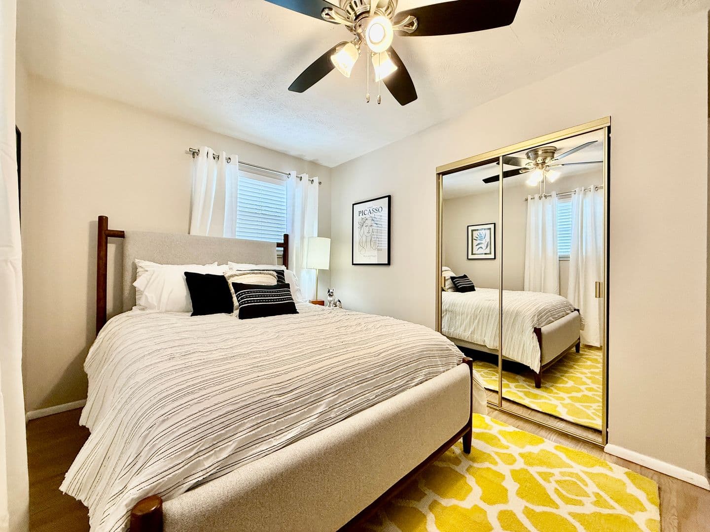 Cincinnati House: 11417 Gravenhurst Drive