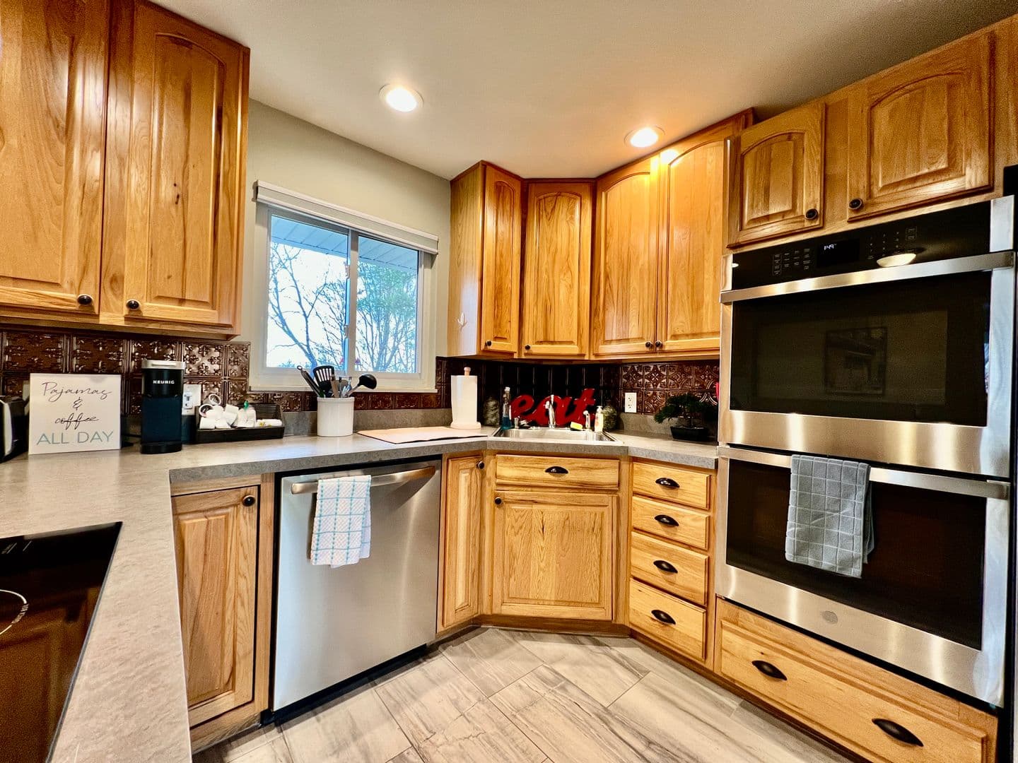 Cincinnati House: 6268 Mullen Road