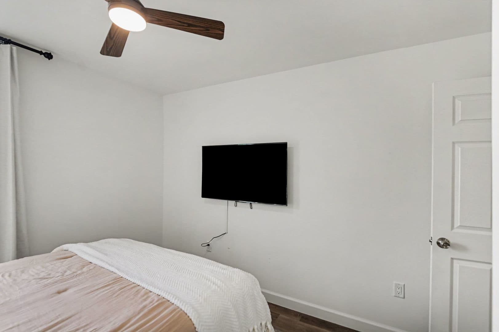 Dayton House: 2072 Thimble Creek Drive