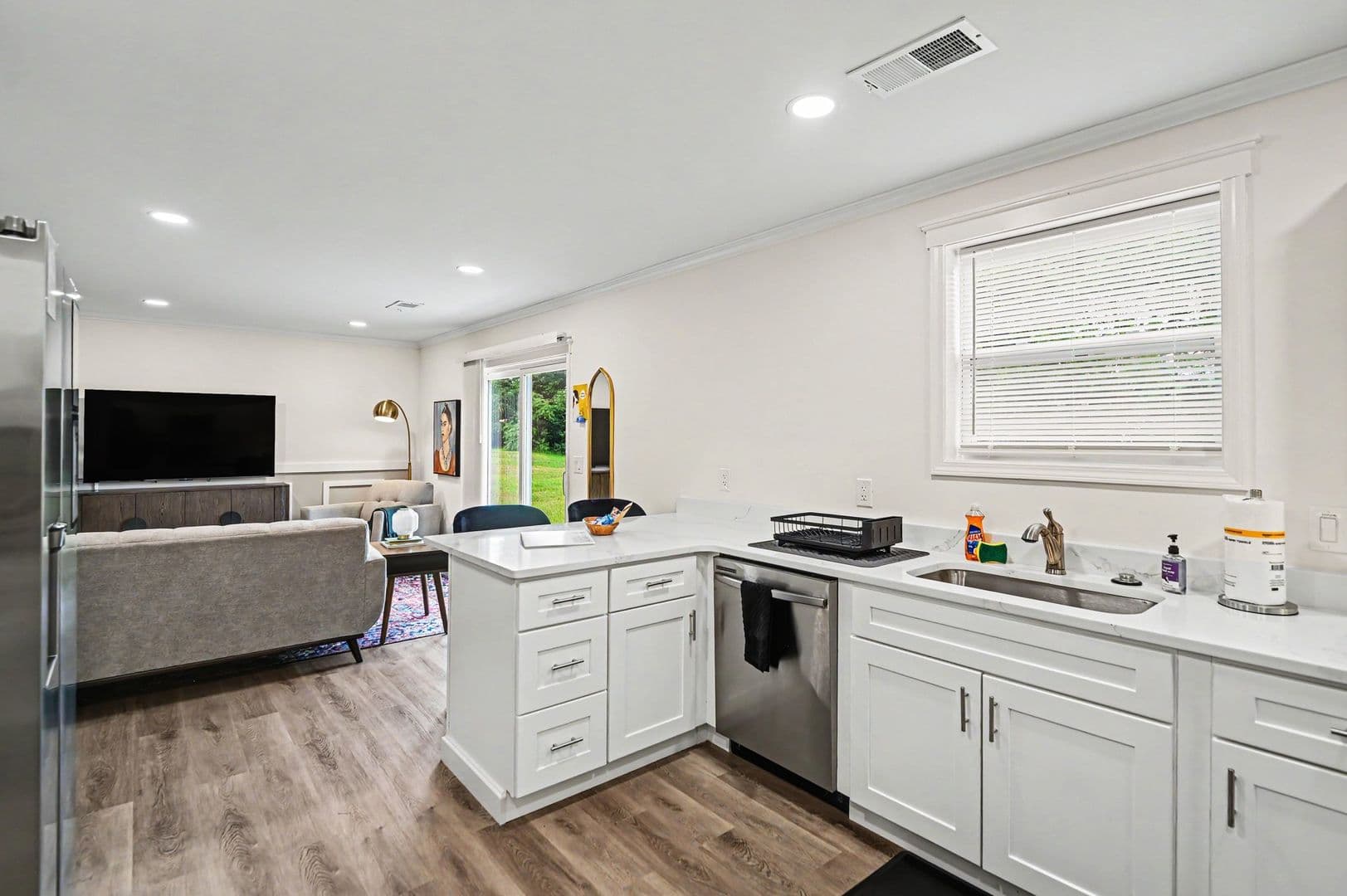 Dayton House: 2056 Thimble Creek Drive