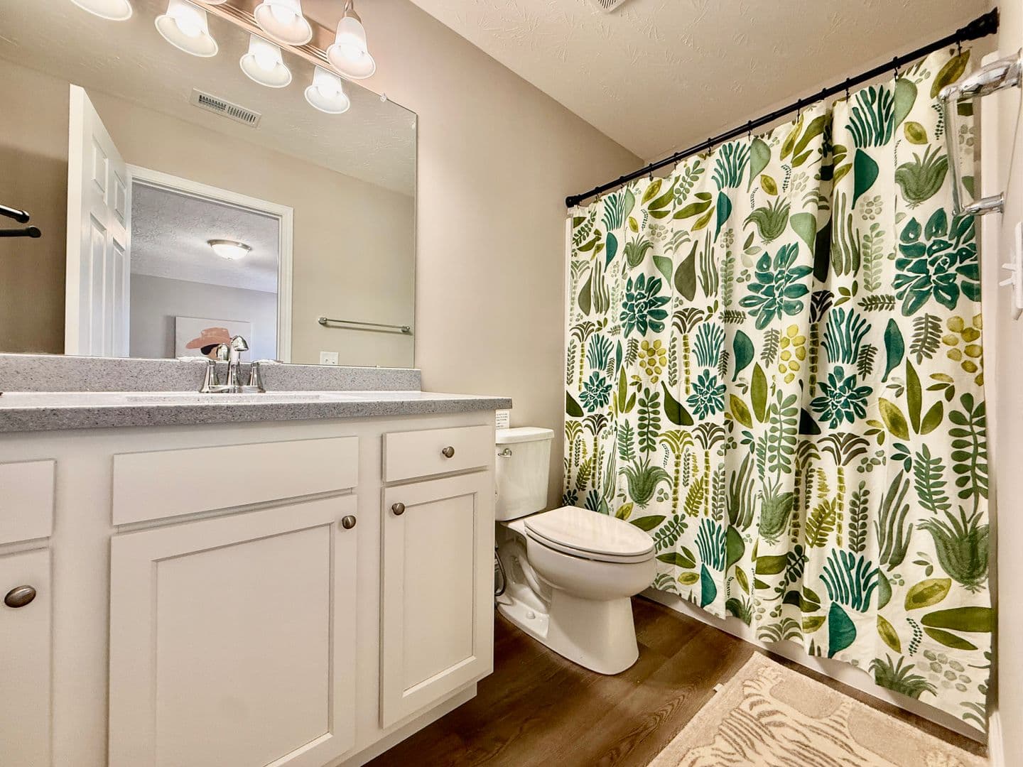 Wilmington House: 210 Taylor Drive