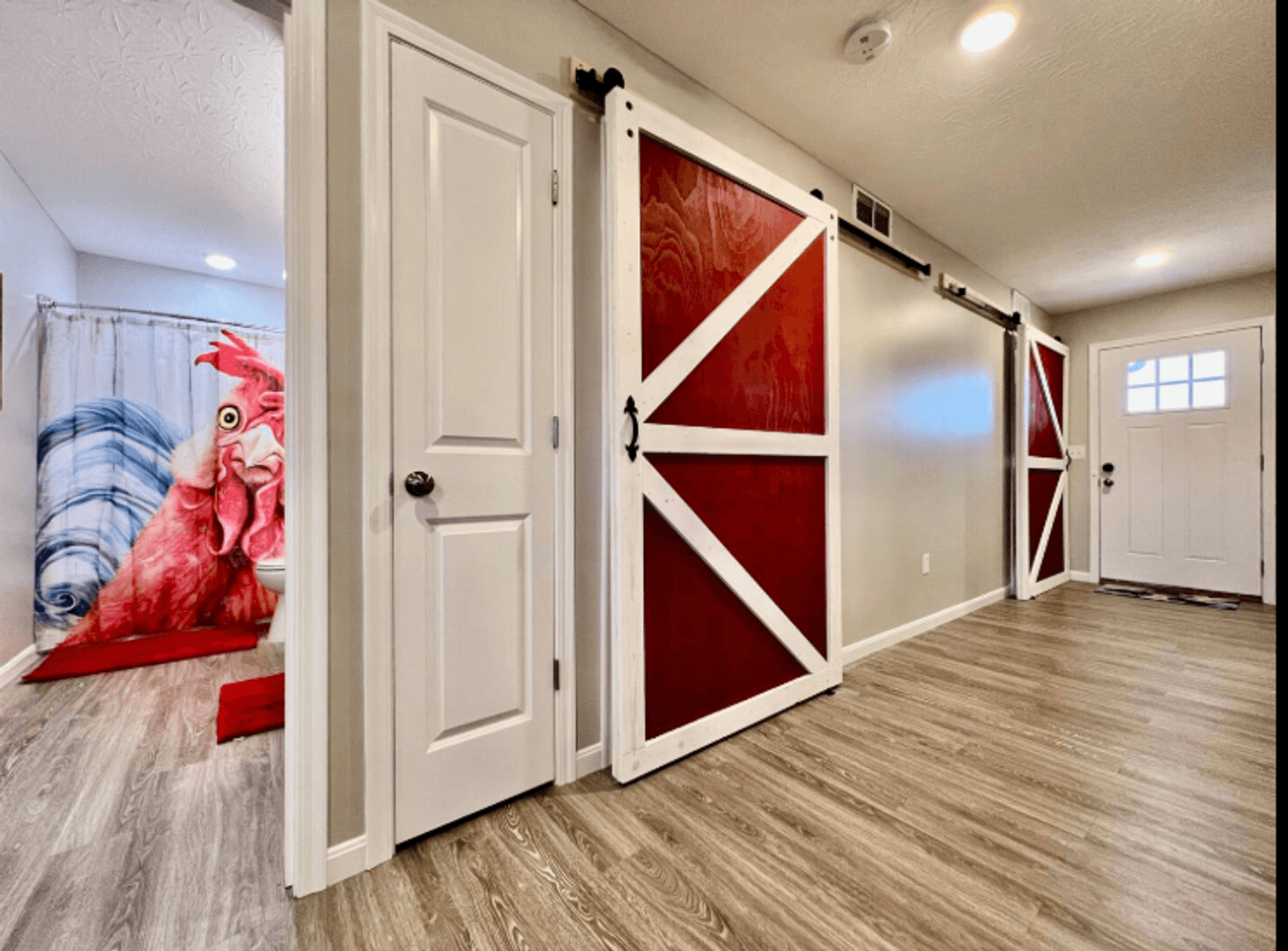 Trenton House: 806 Pierson Road