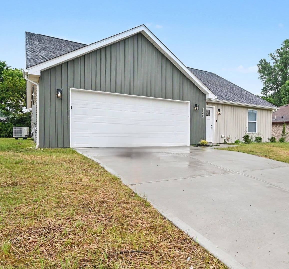 Dayton House: 2056 Thimble Creek Drive
