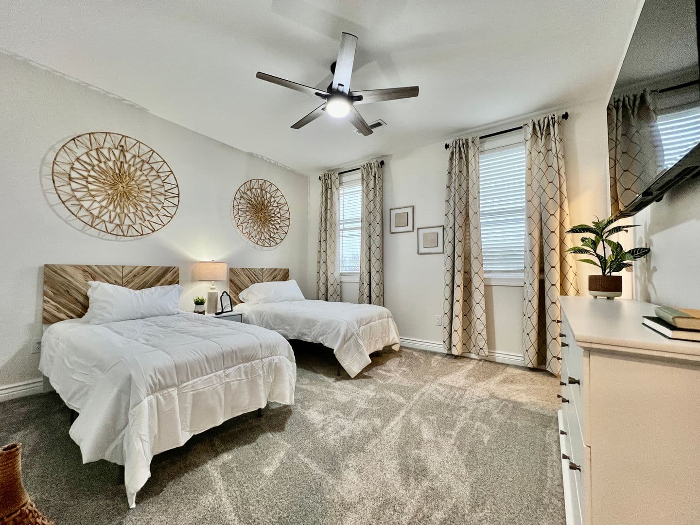 Middletown House: 4817 Granada Ct.