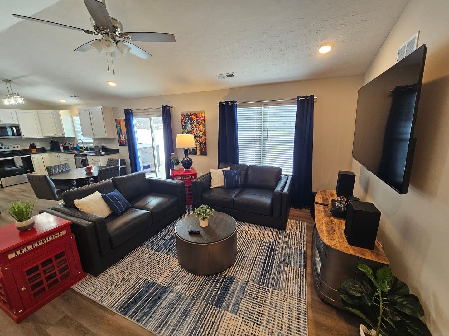 Trenton House: 814 Pierson Road