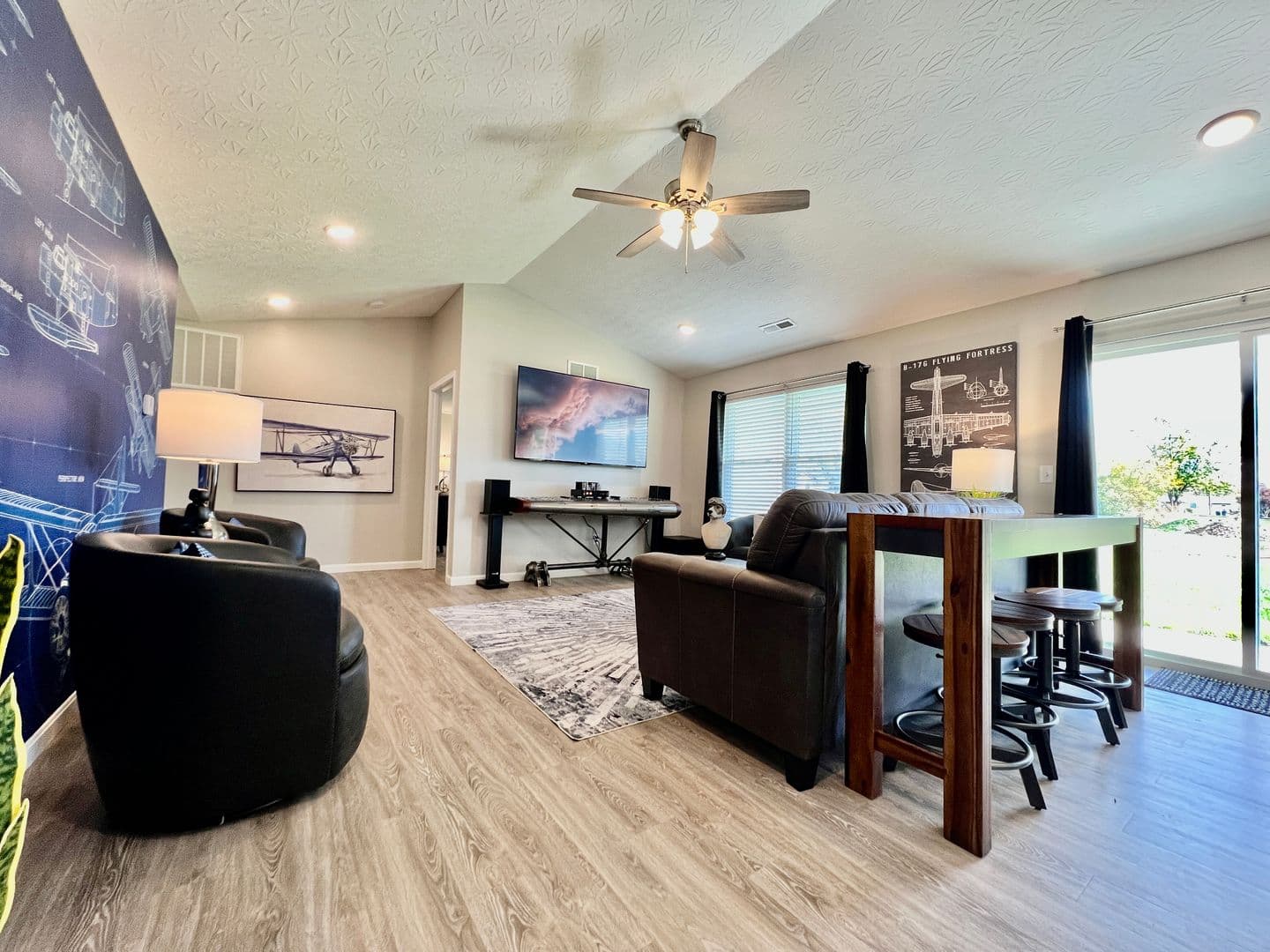 Trenton House: 804 Pierson Road