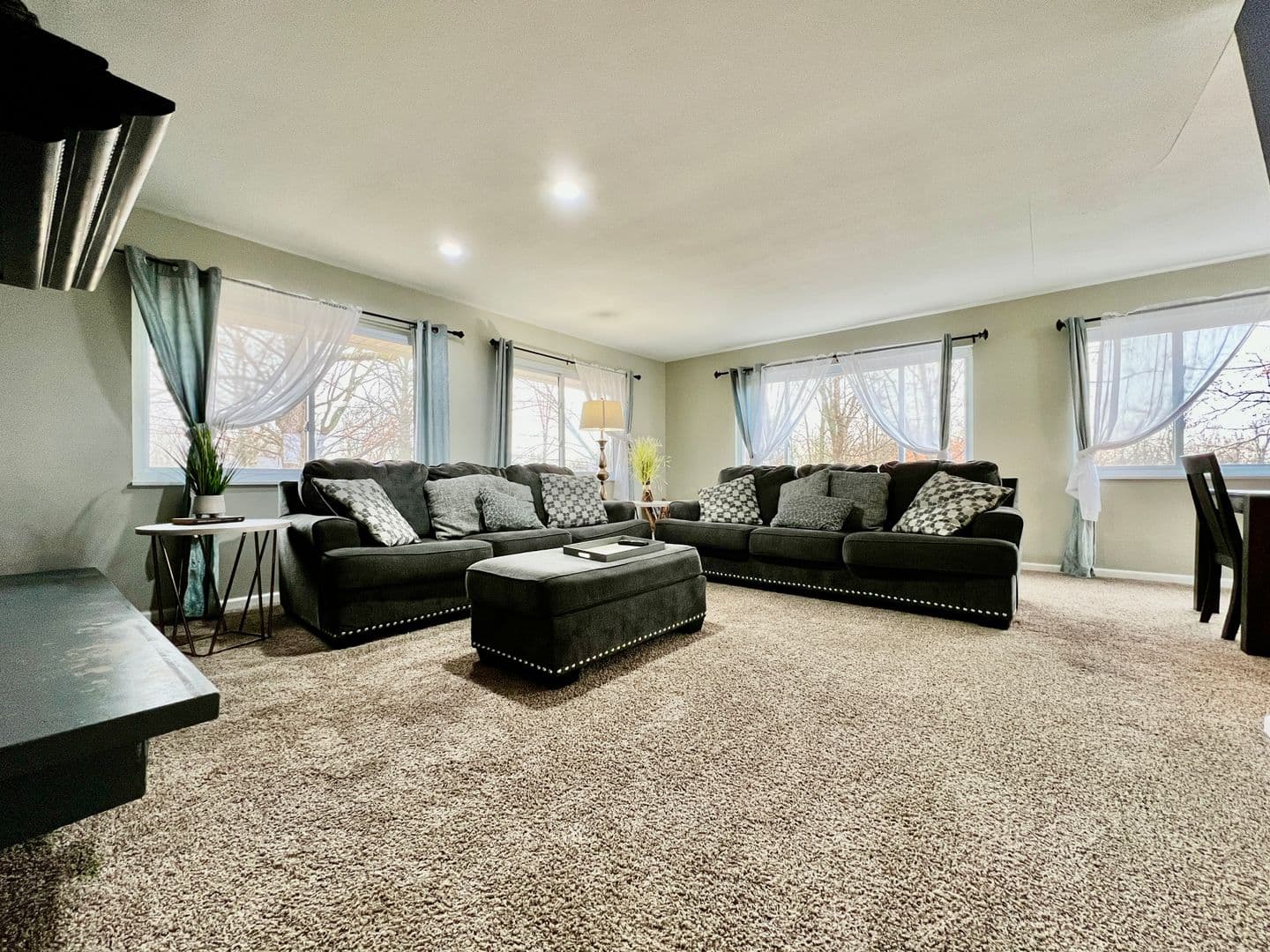 Cincinnati House: 6268 Mullen Road