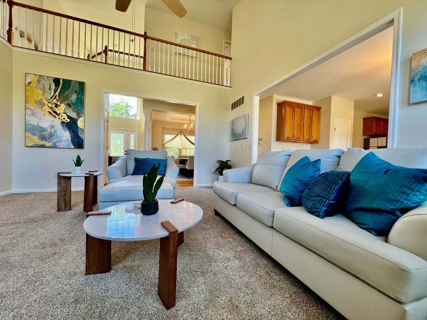 Mason House: 6608 Rosemont Lane