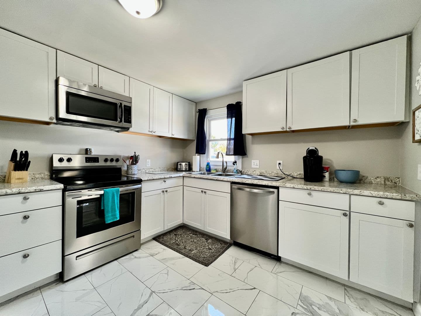 West Chester House: 7086 Tylersville Road