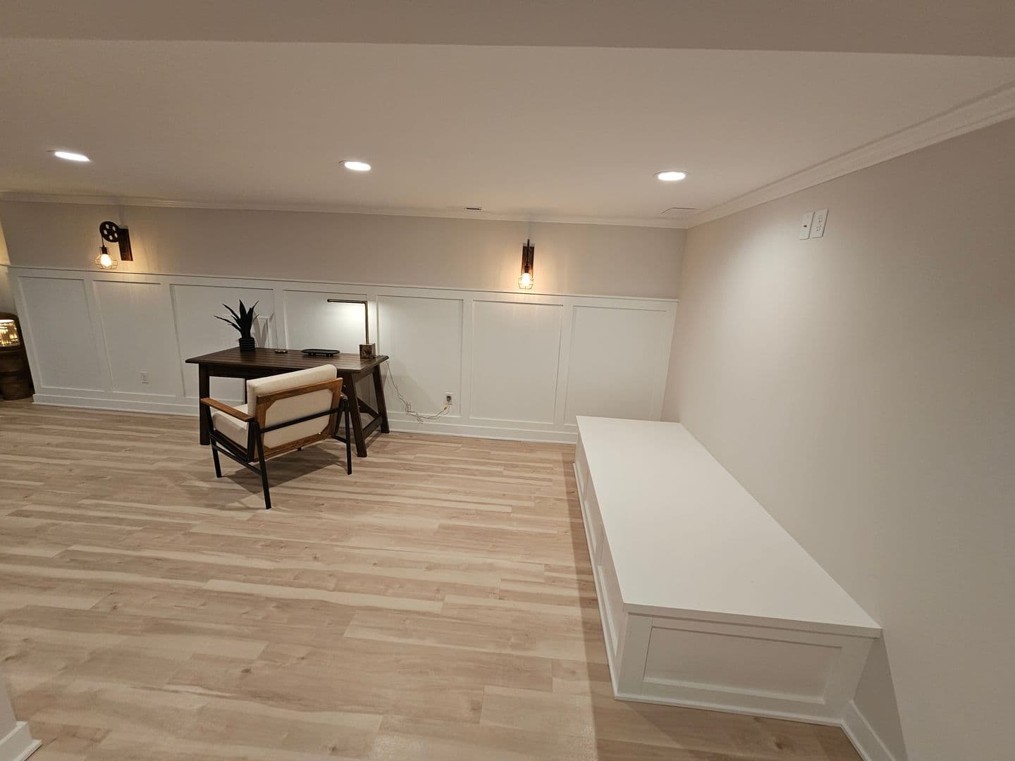 Middletown House: 710 Orchard Street