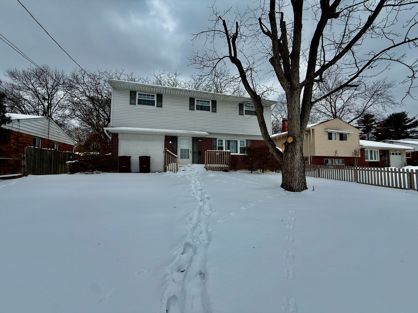 Cincinnati House: 11417 Gravenhurst Drive