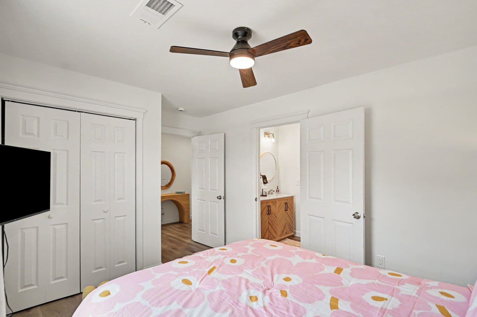 Dayton House: 2080 Thimble Creek Drive