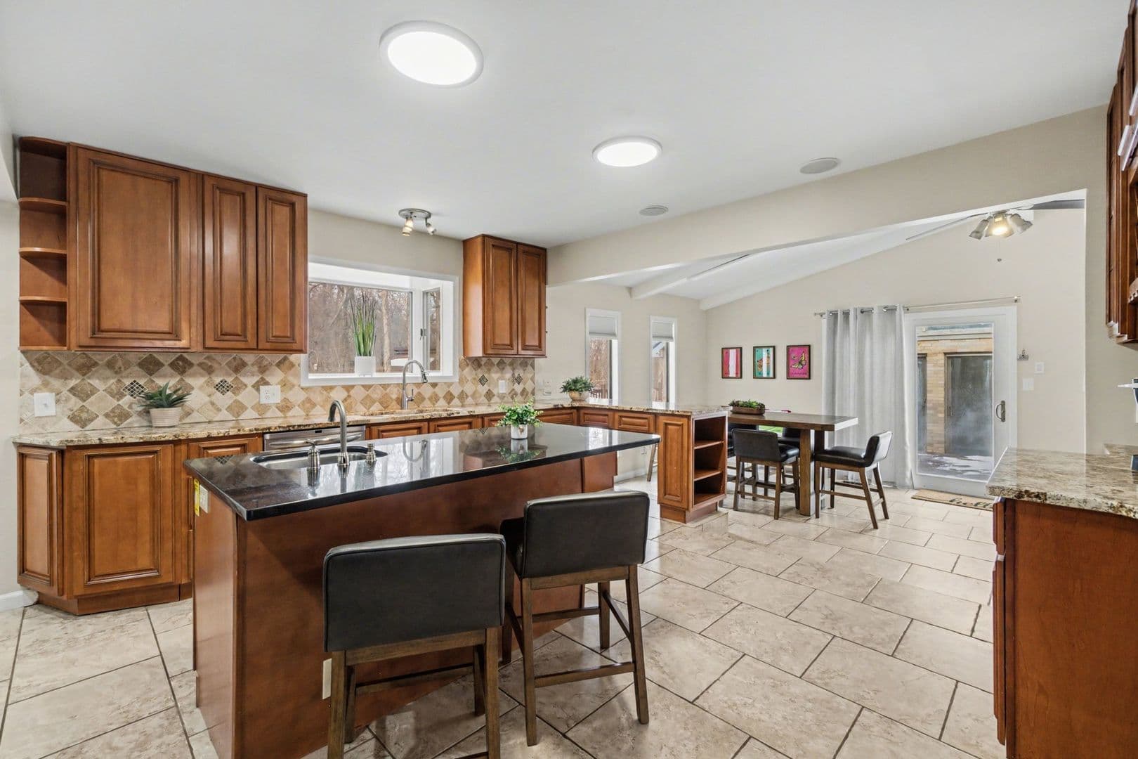 Cincinnati House: 4289 Pinetree Lane