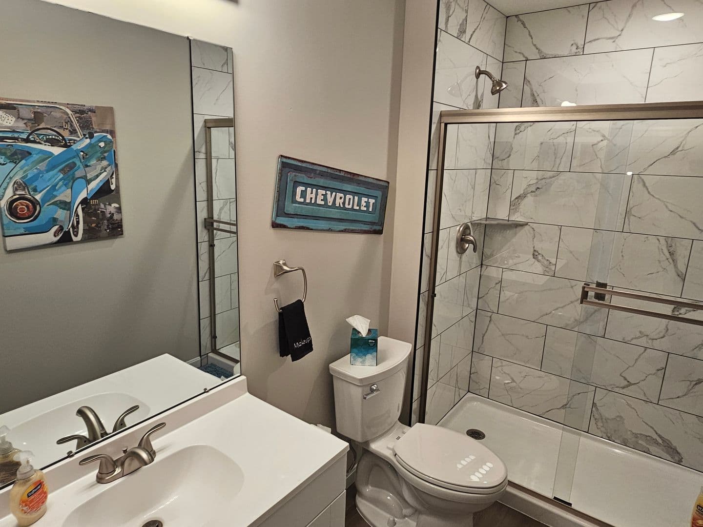 Trenton House: 812 Pierson Road
