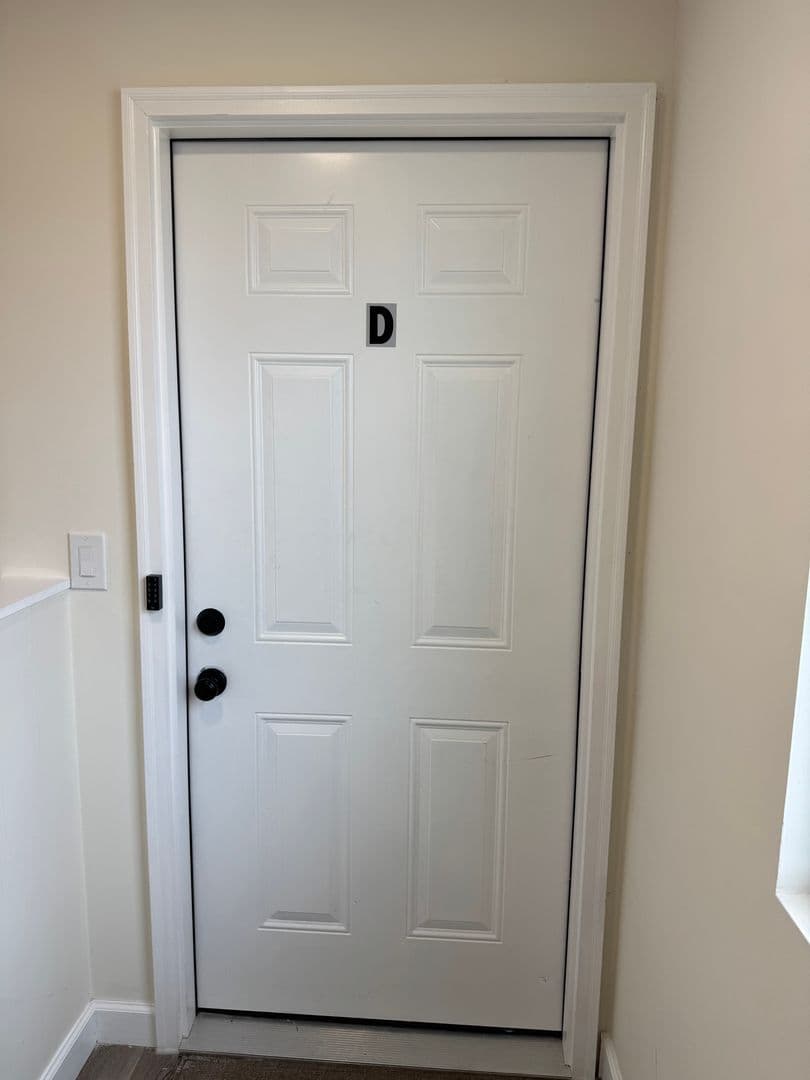 Middletown Apartment: 2000 Pearl Street