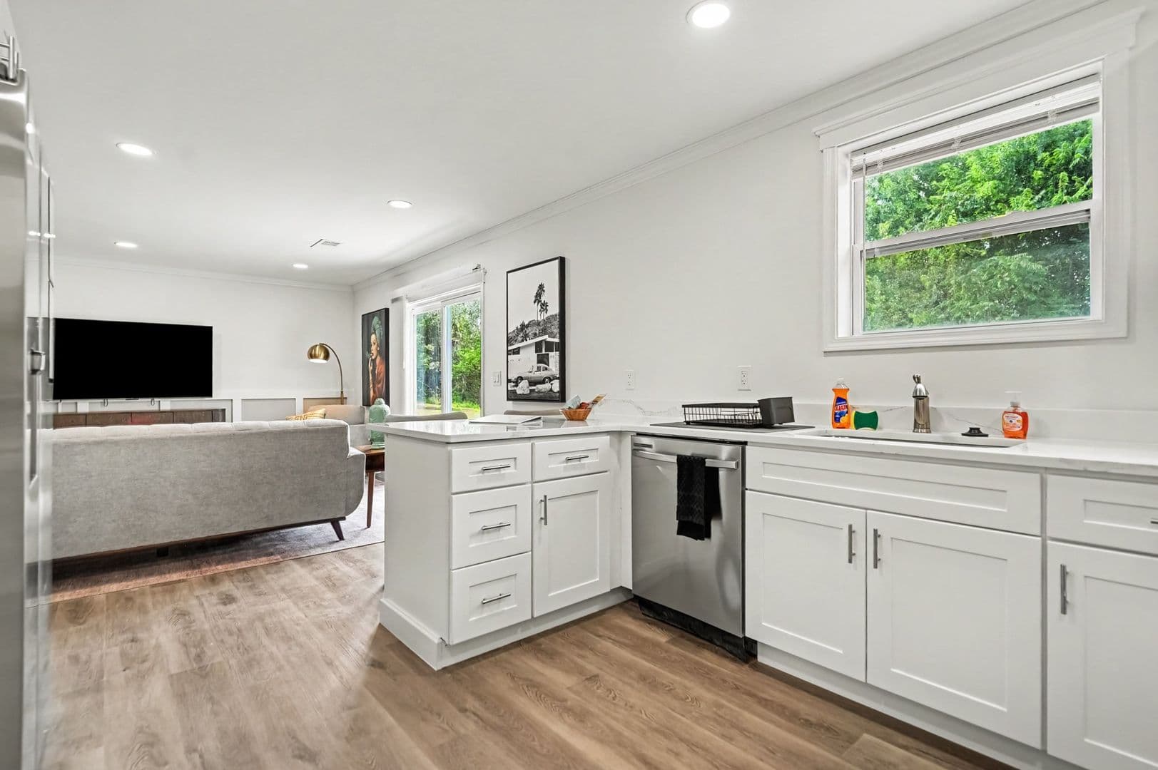 Dayton House: 2072 Thimble Creek Drive