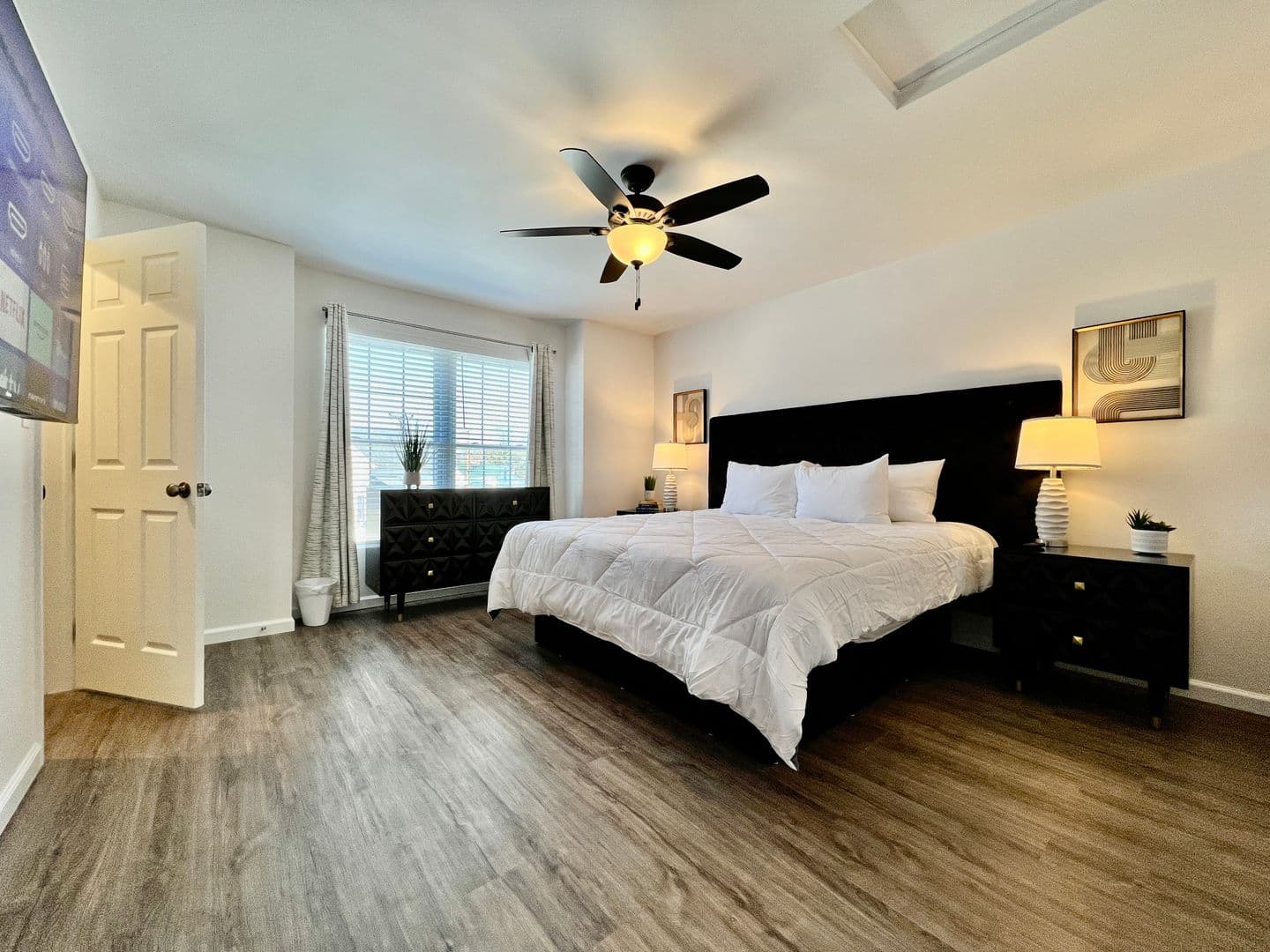 Batesville House: 815 W Pearl Street
