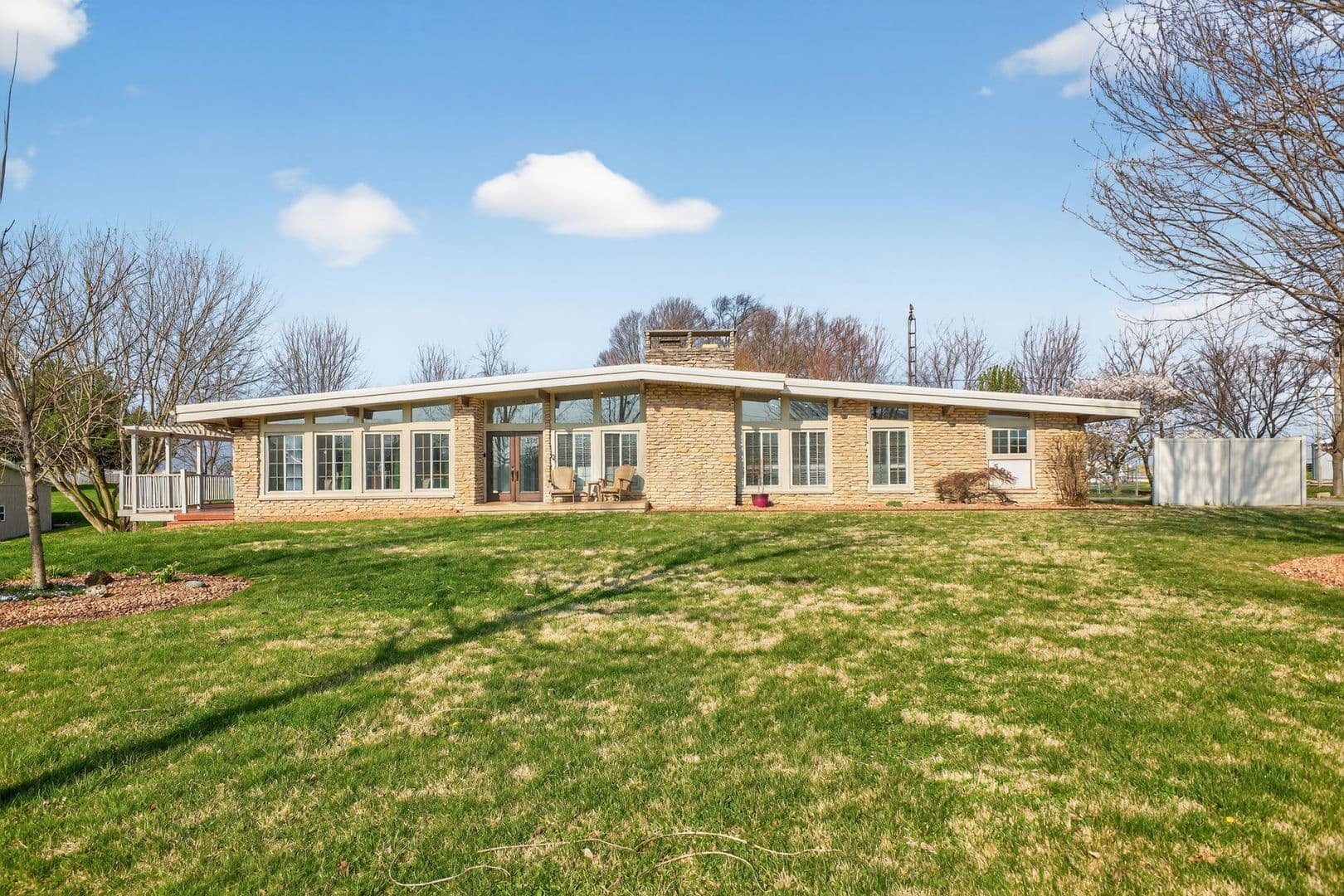 Greensburg House: 505 S County Road 200 W