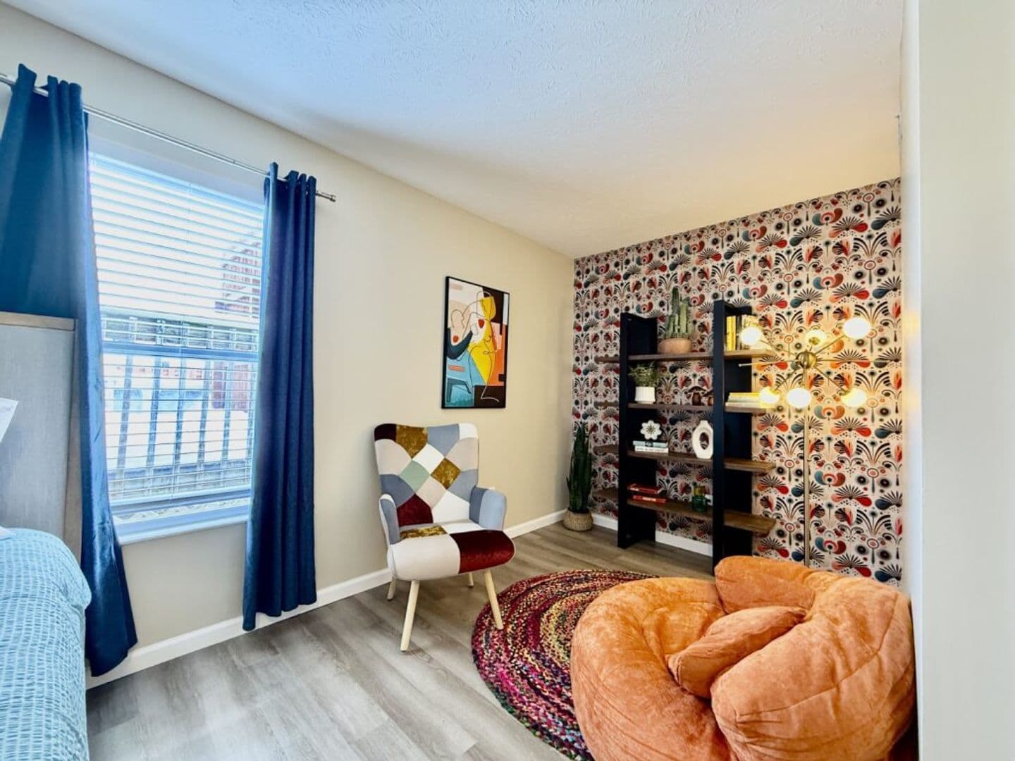 Trenton House: 930 Leora Drive