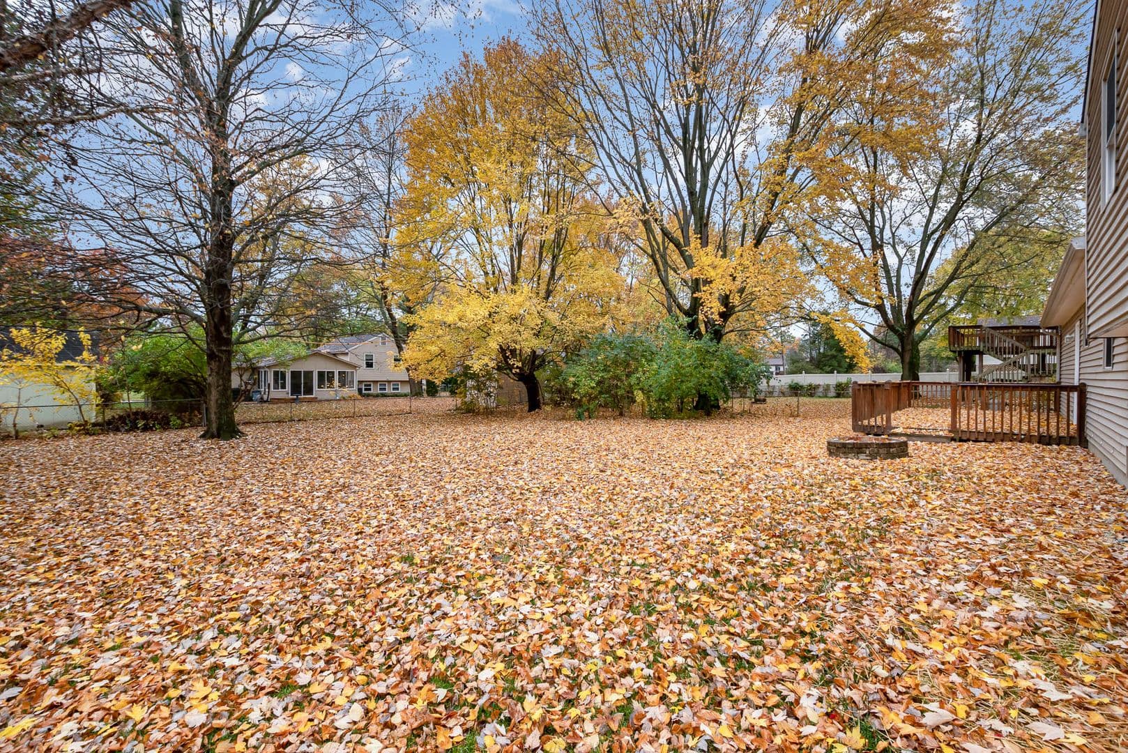 Mason House: 1387 Firethorne Drive