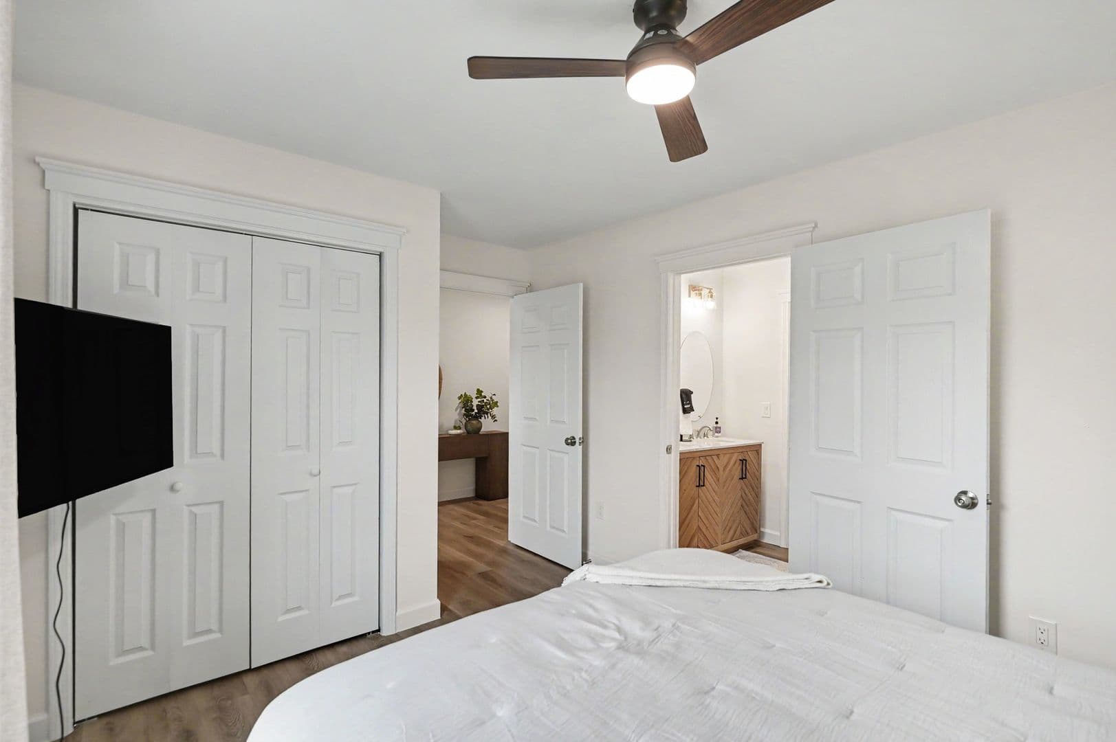 Dayton House: 2056 Thimble Creek Drive