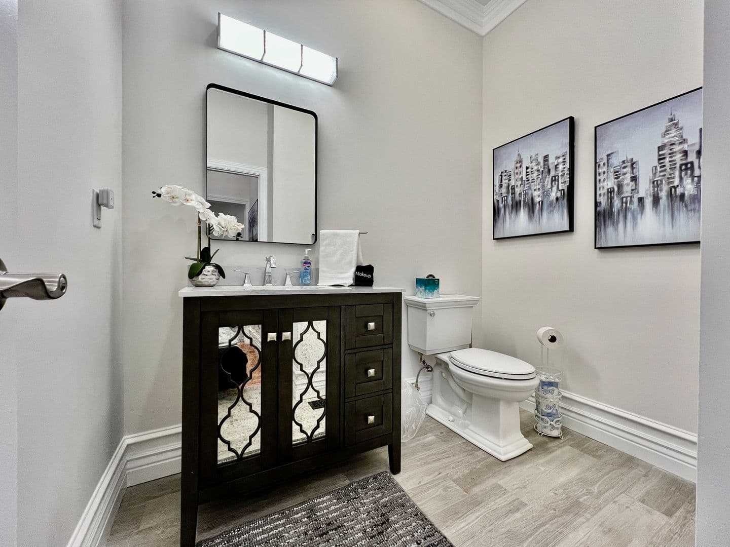 Middletown House: 4817 Granada Ct.