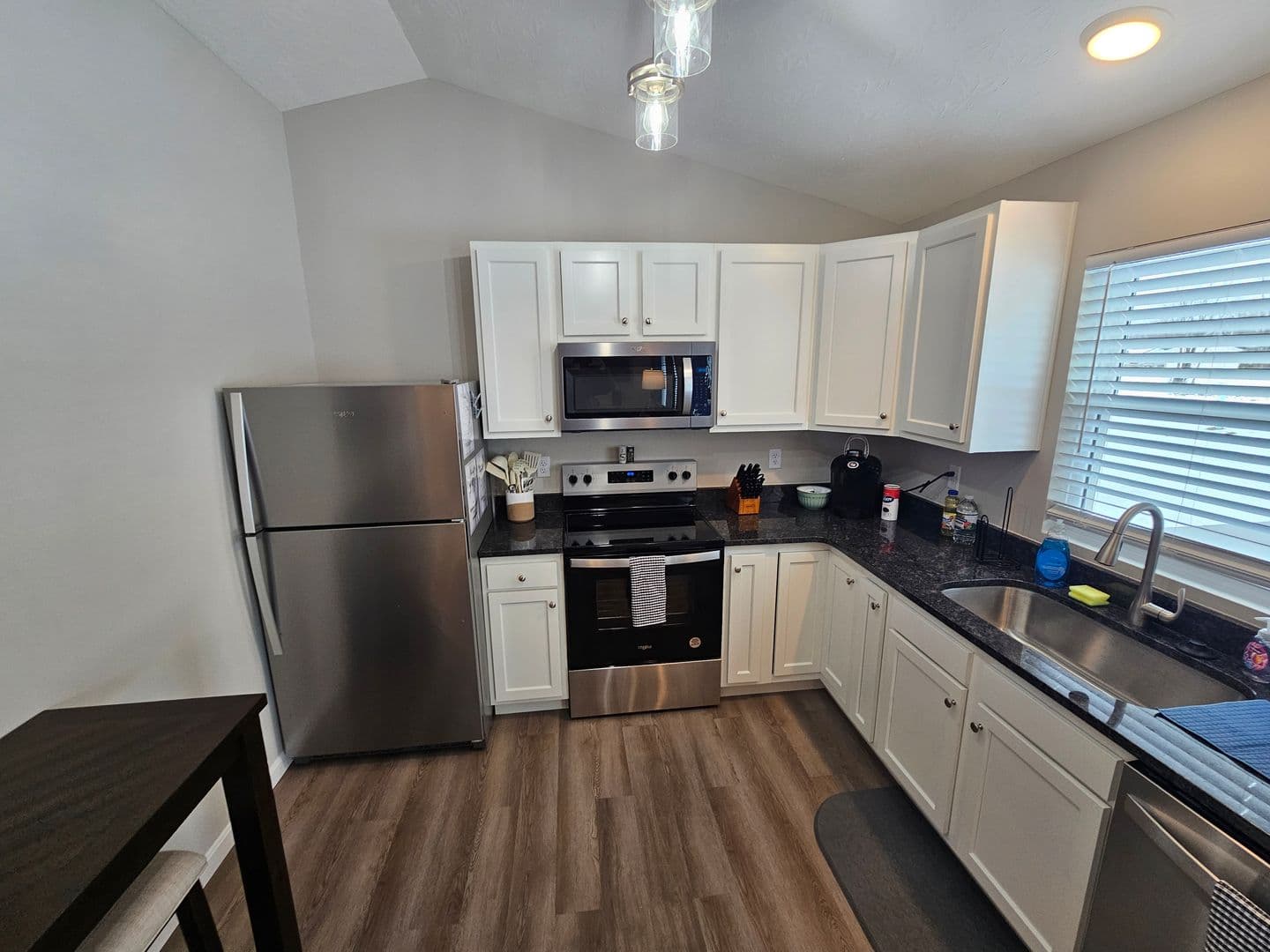 Trenton House: 814 Pierson Road
