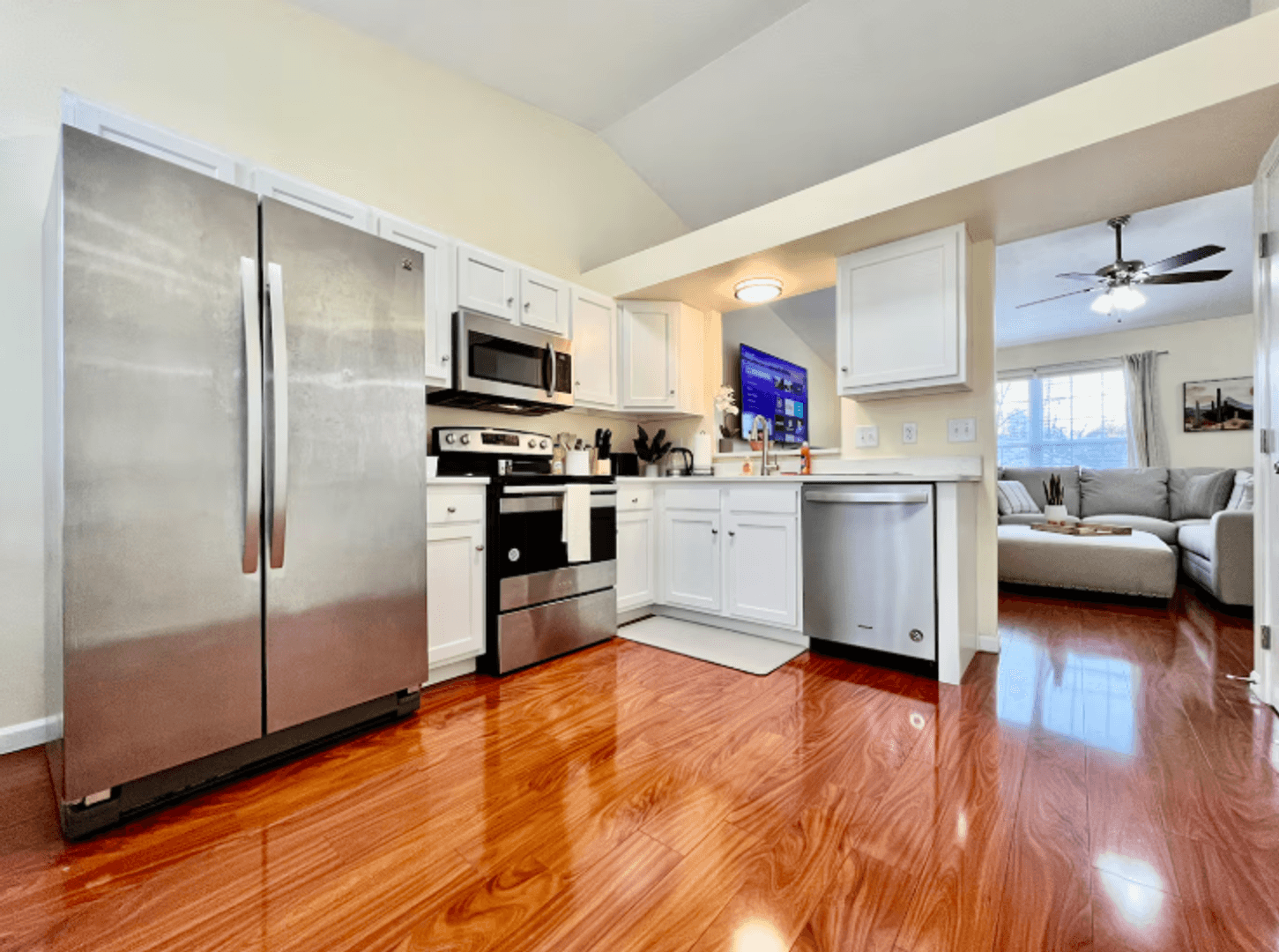 West Cheseter House: 4982 Rialto Ridge Drive