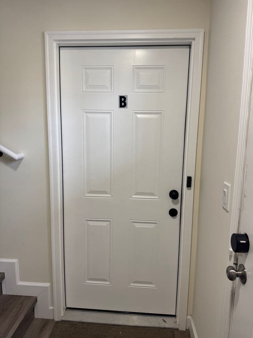 Middletown Apartment: 2000 Pearl Street