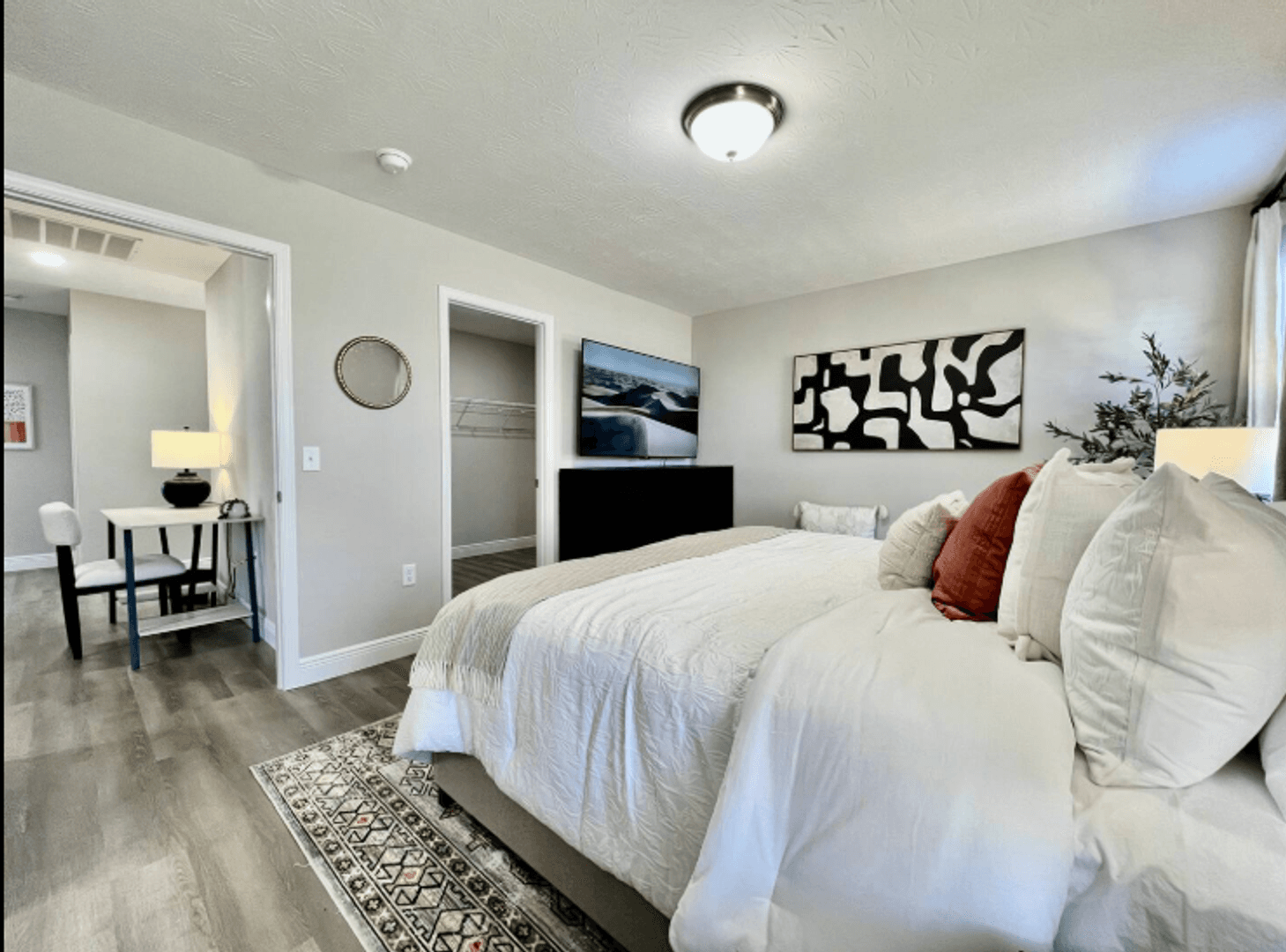 Wilmington House: 109 Southwind Blvd.