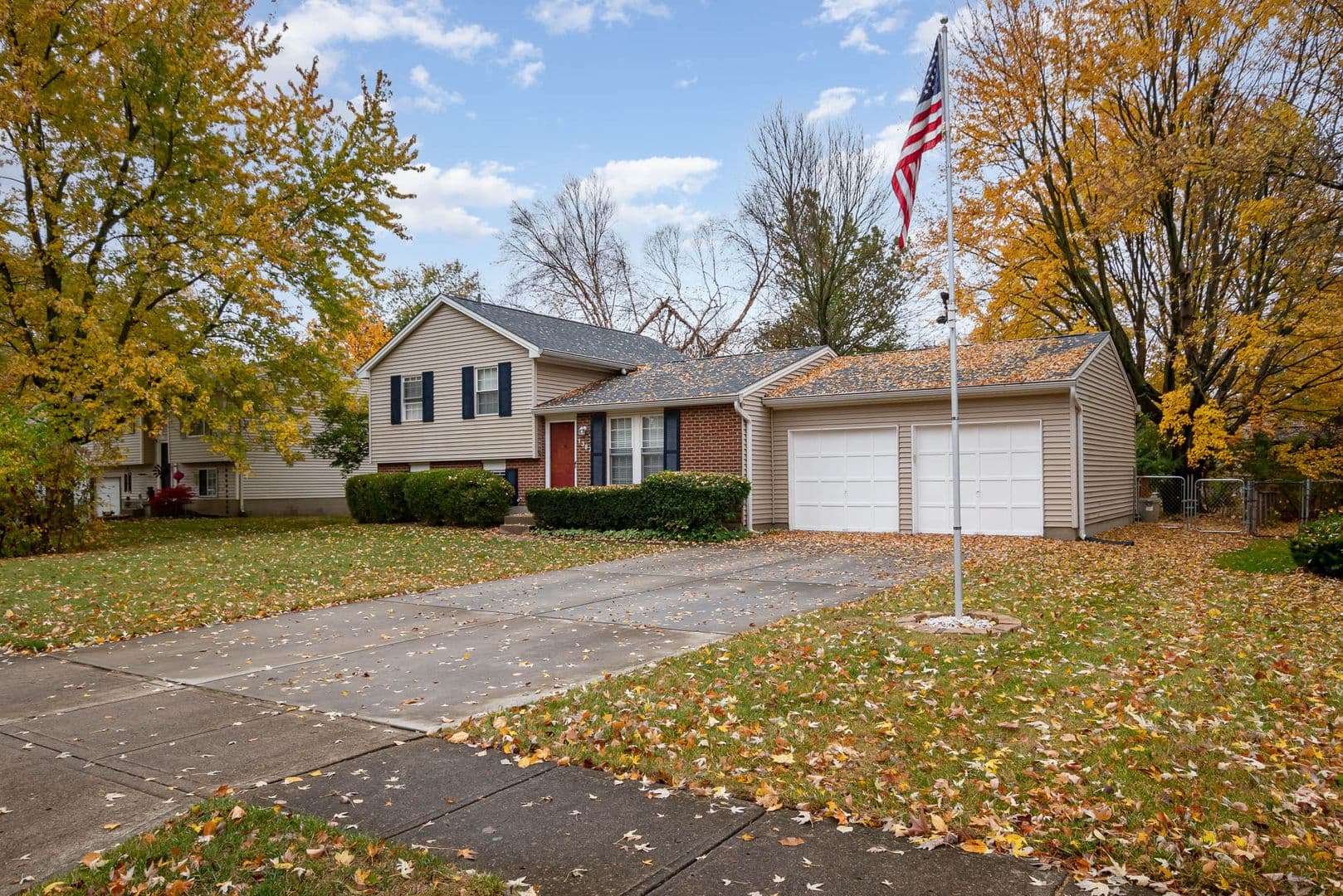 Mason House: 1387 Firethorne Drive