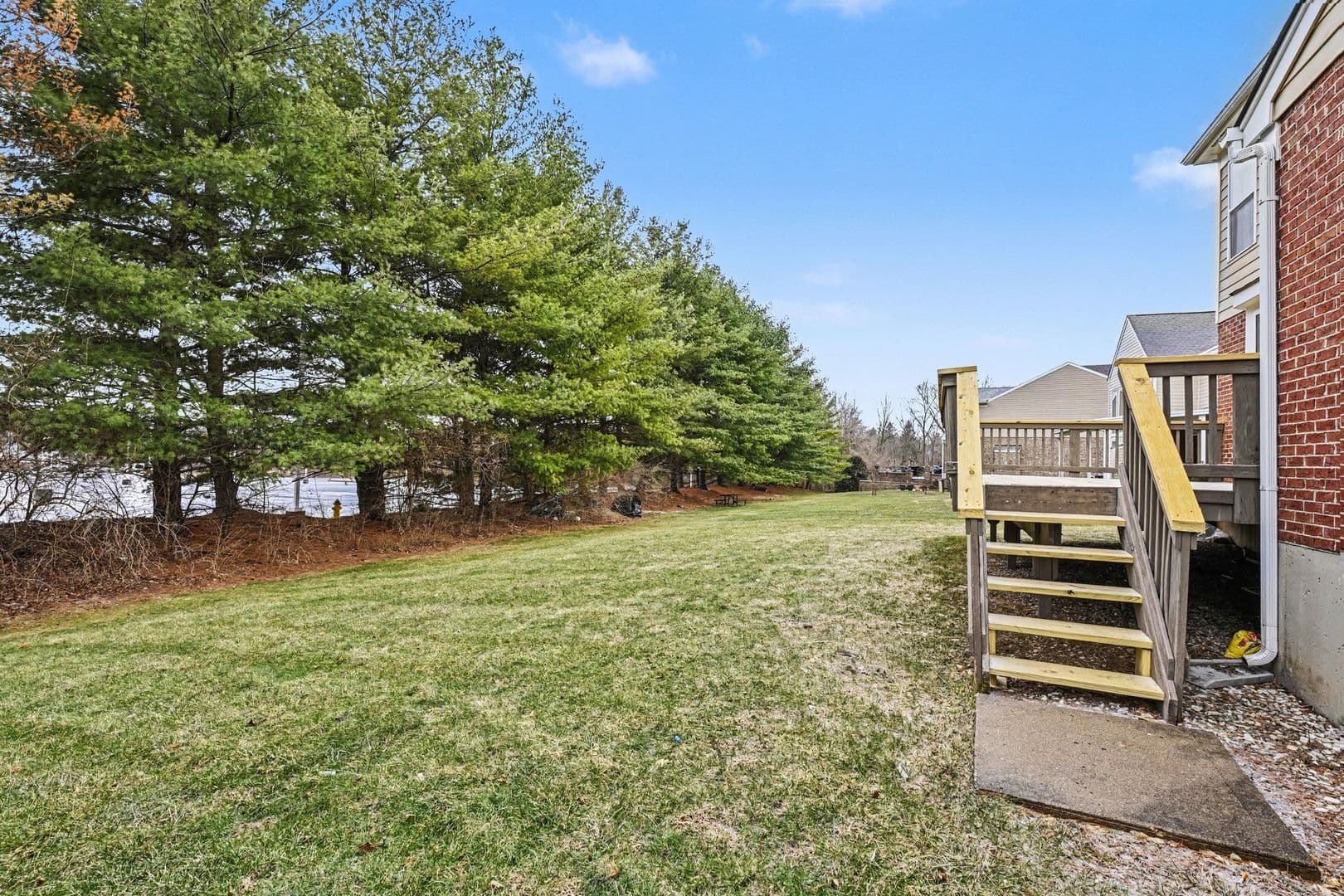 Centerville House: 2580 Hingham Ct.