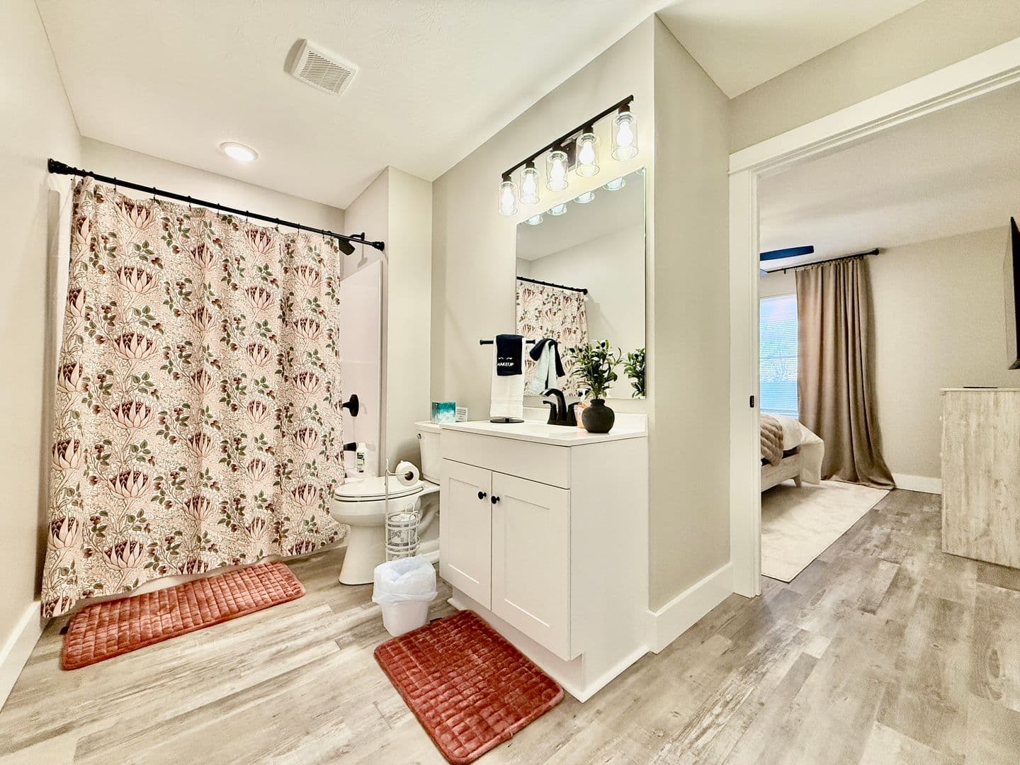 West Chester House: 7855 Second Street