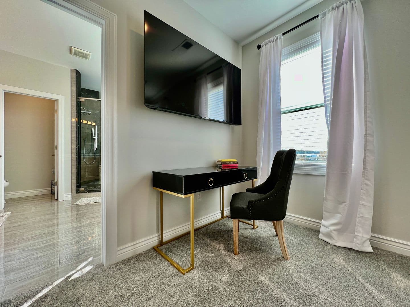 Middletown House: 4827 Granada Ct.