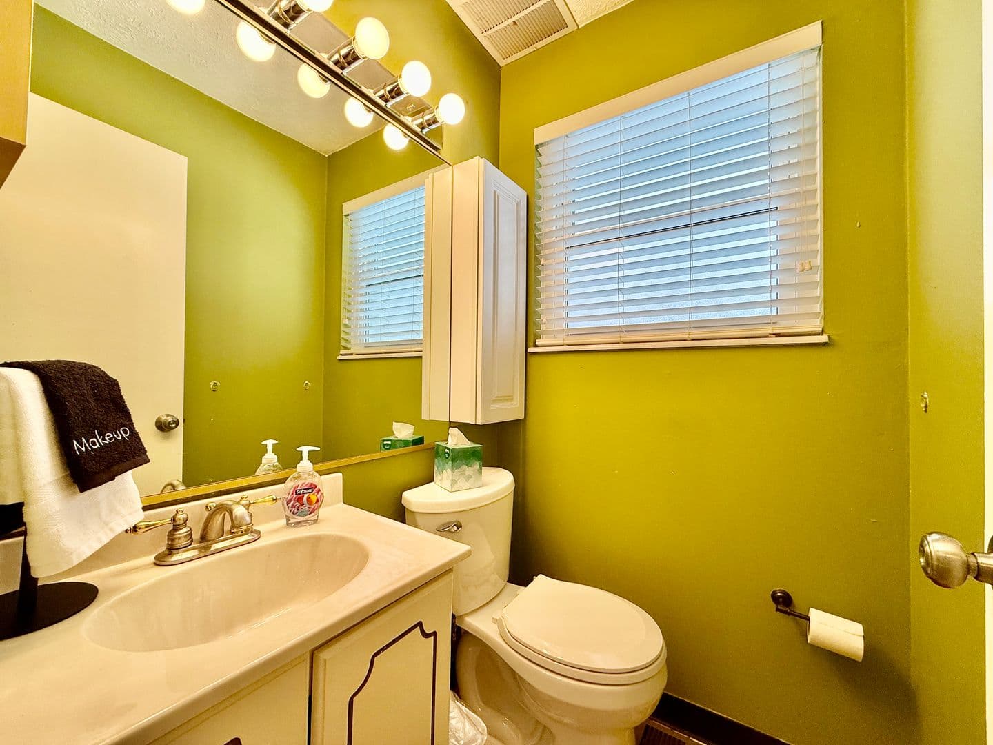 Cincinnati House: 11417 Gravenhurst Drive