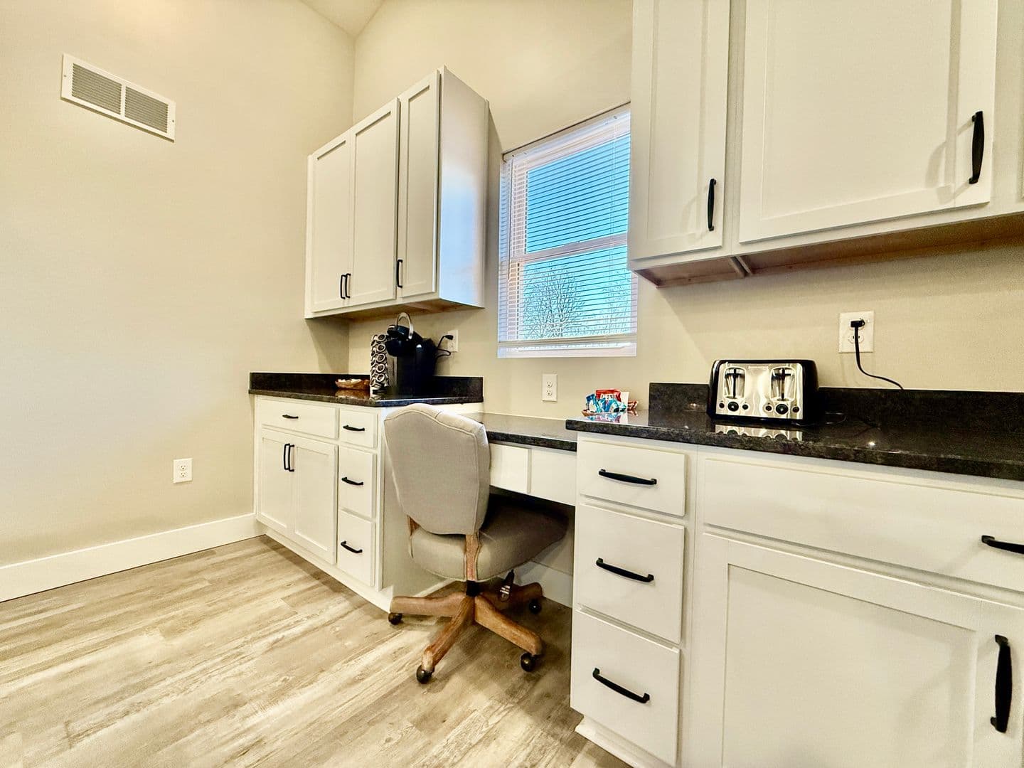 West Chester House: 7855 Second Street