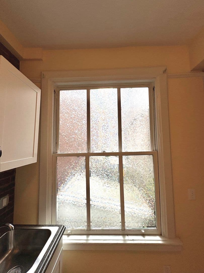 Portland Apartment: 318 NW Broadway