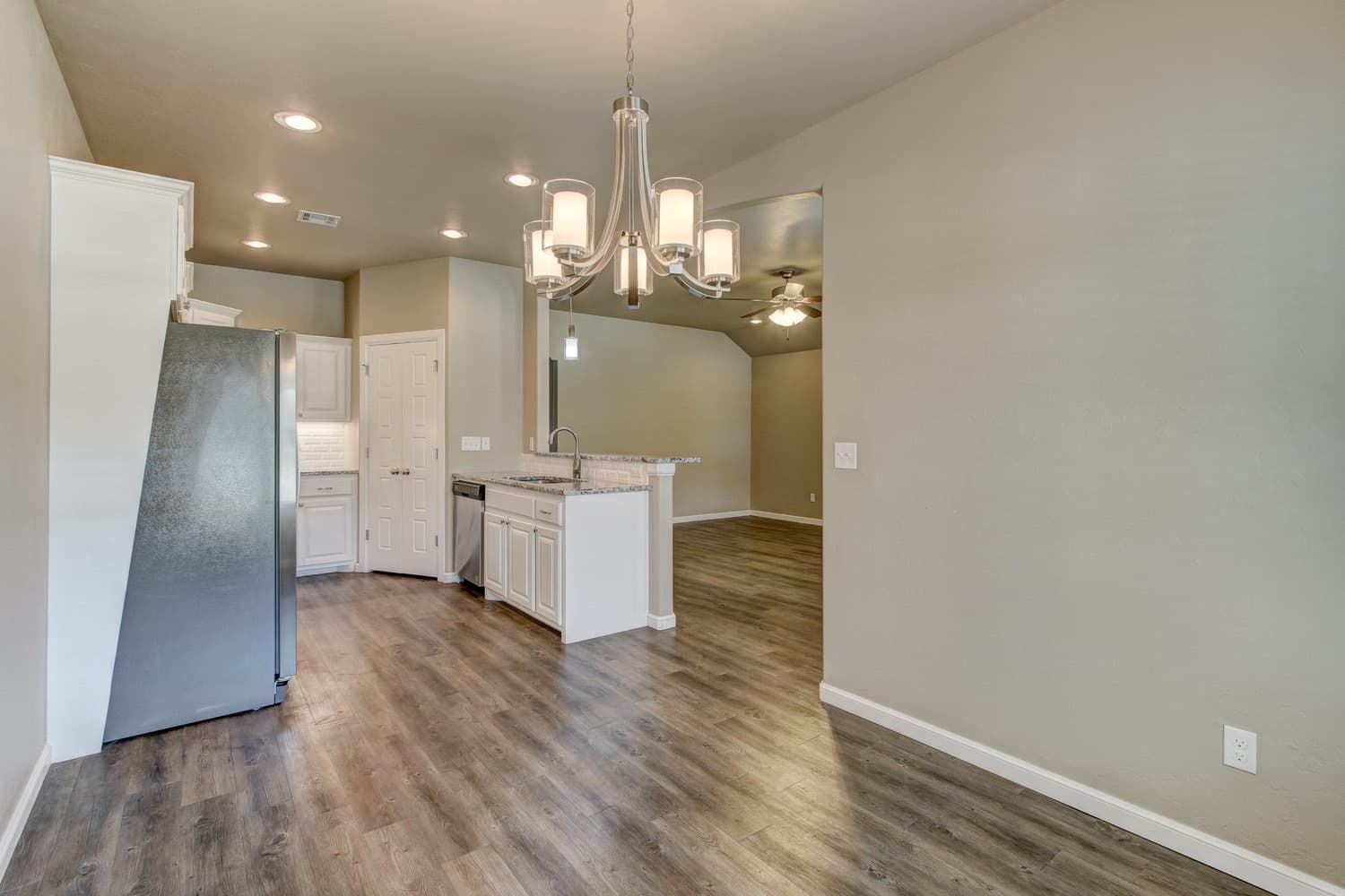 Oklahoma City Apartment: 8809 SW 55th