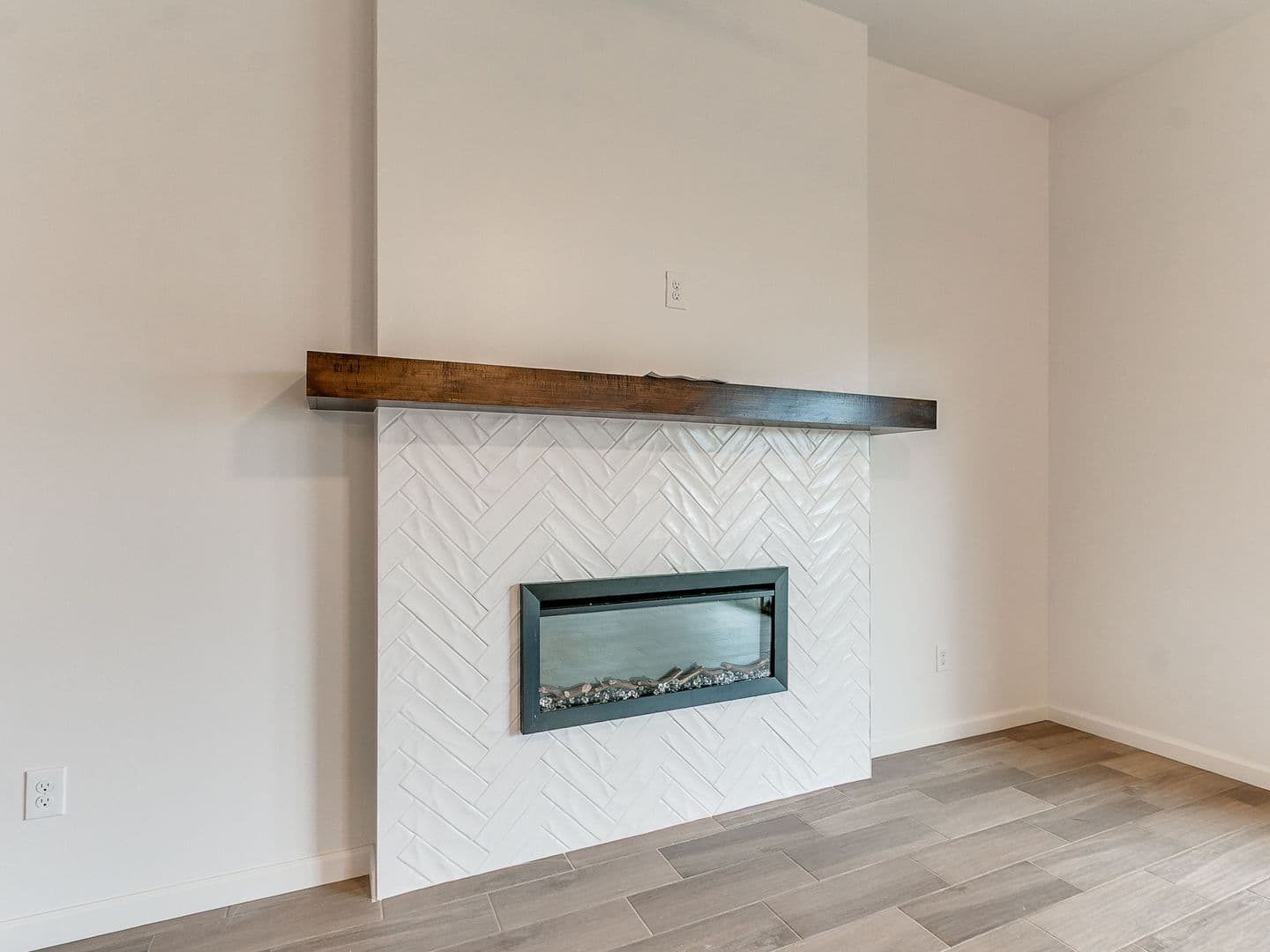 Shawnee House: 616 Honey Springs