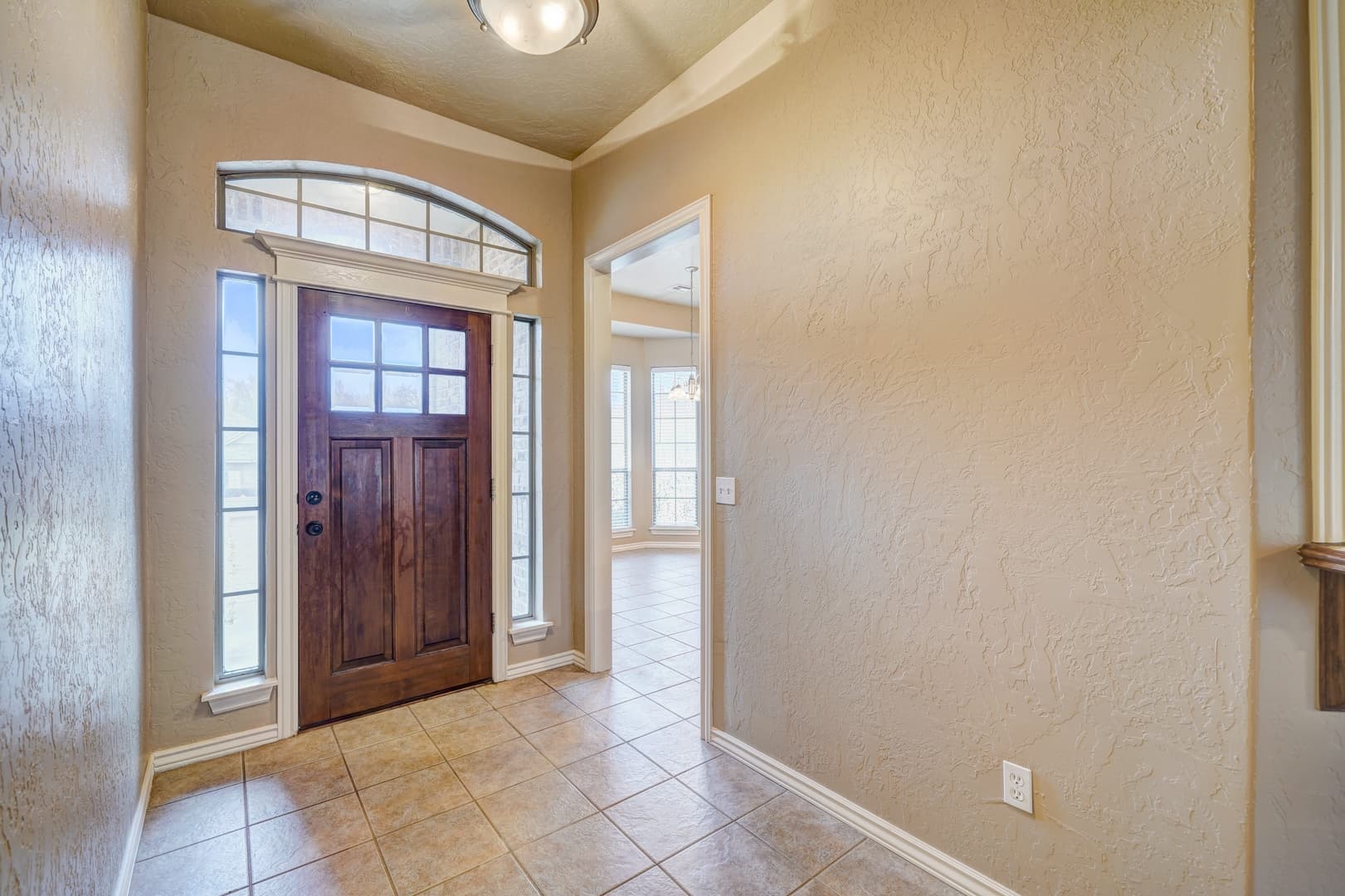 Guthrie House: 1042 Hidden Oaks Way
