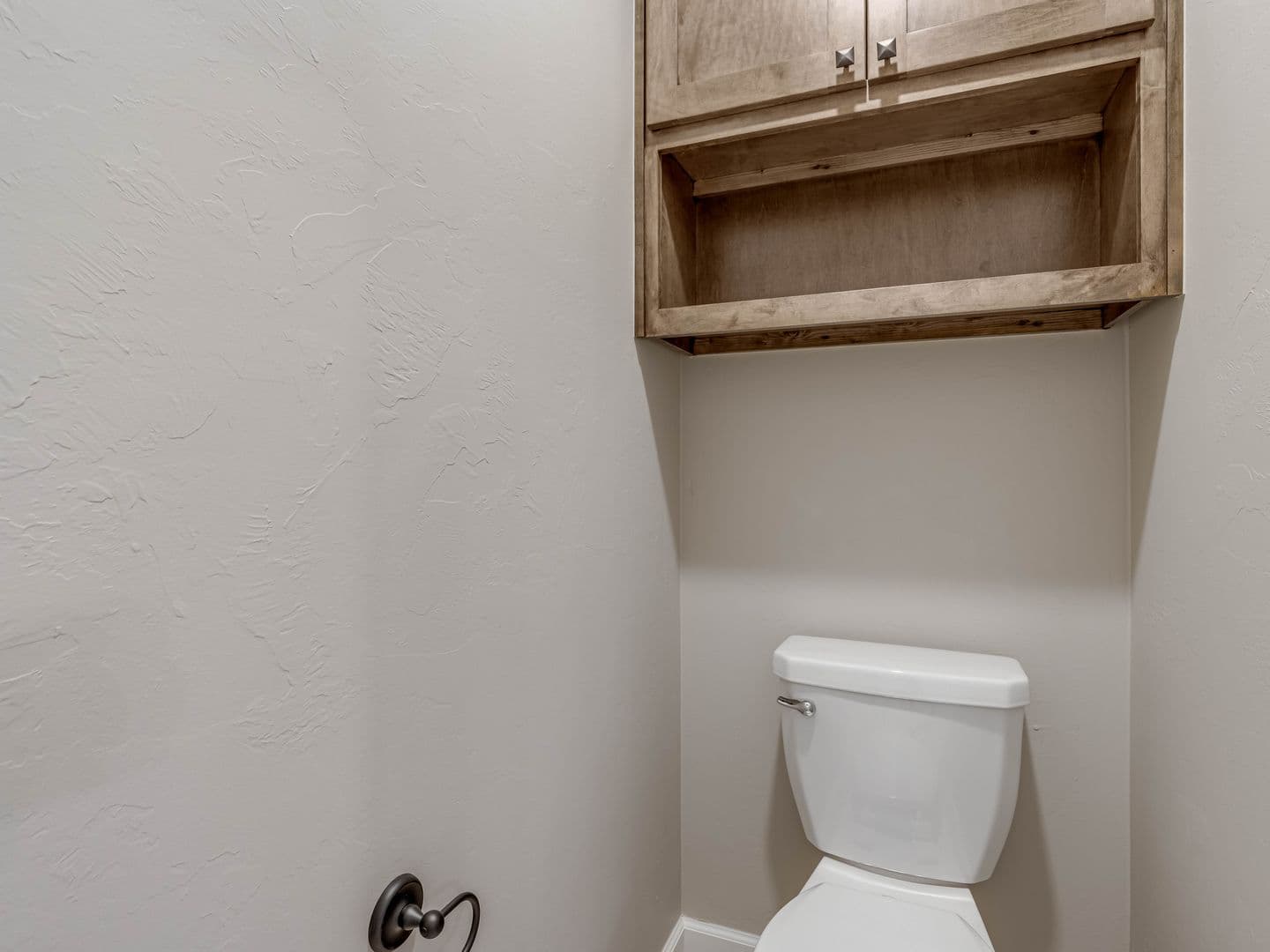 Noble House: 1102 Wisteria Way