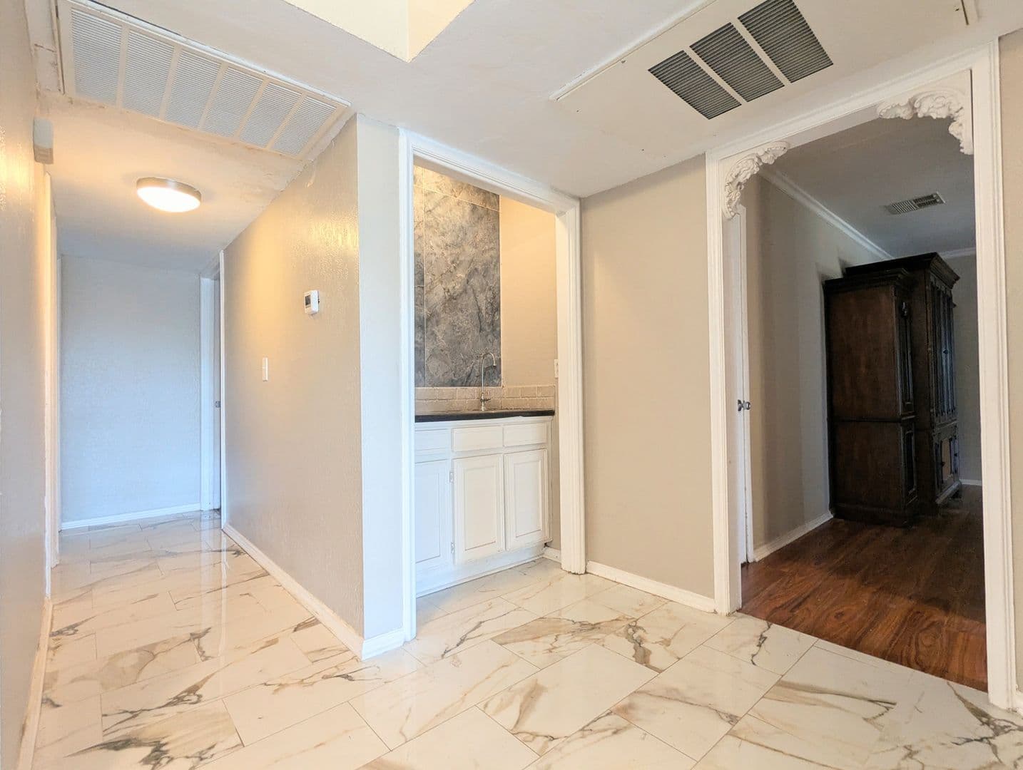 Oklahoma City House: 5916 N Pennsylvania Ave