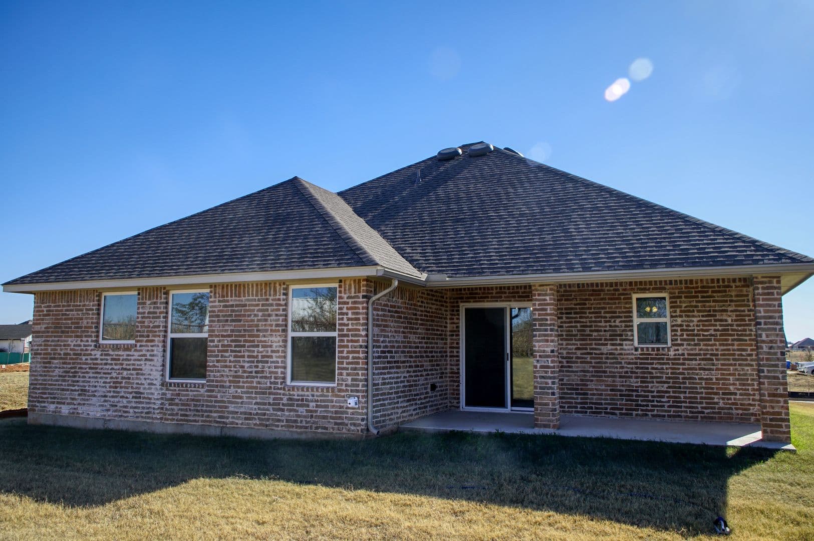 Washington House: 681 Cedar Hill Way
