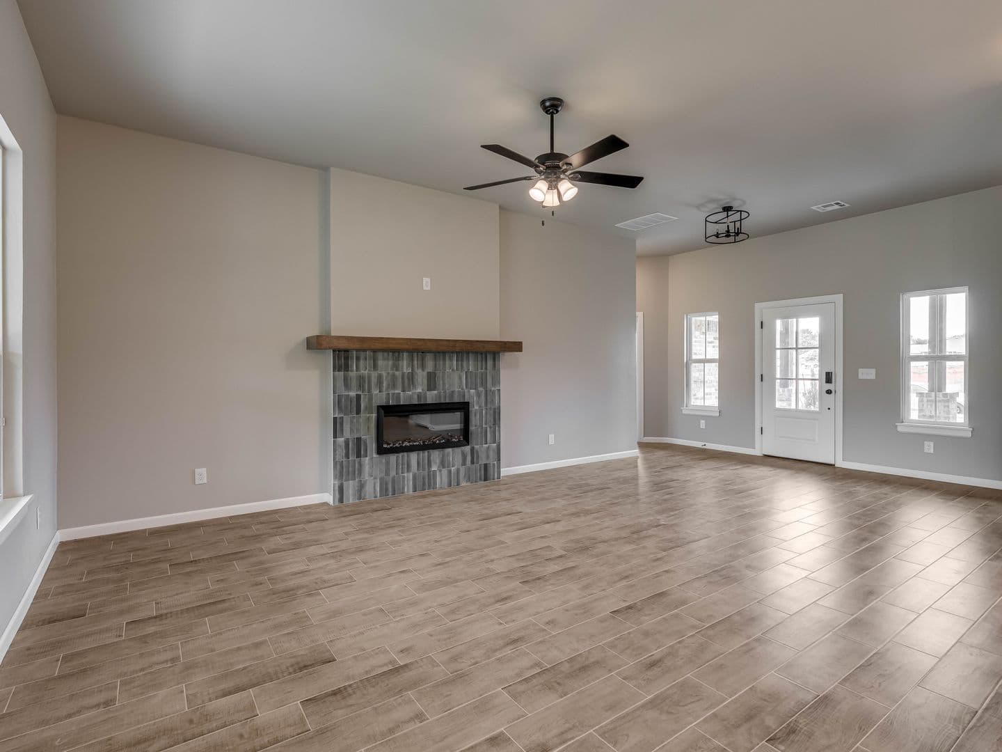 Noble House: 1102 Wisteria Way