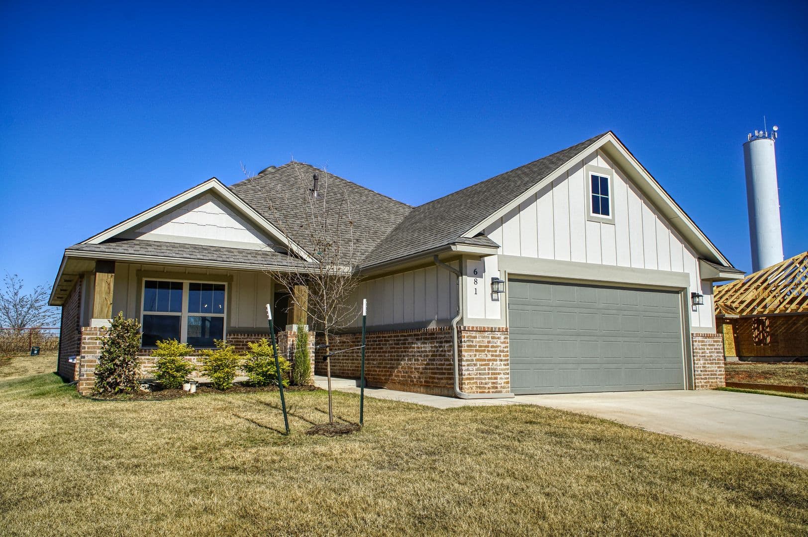 Washington House: 681 Cedar Hill Way