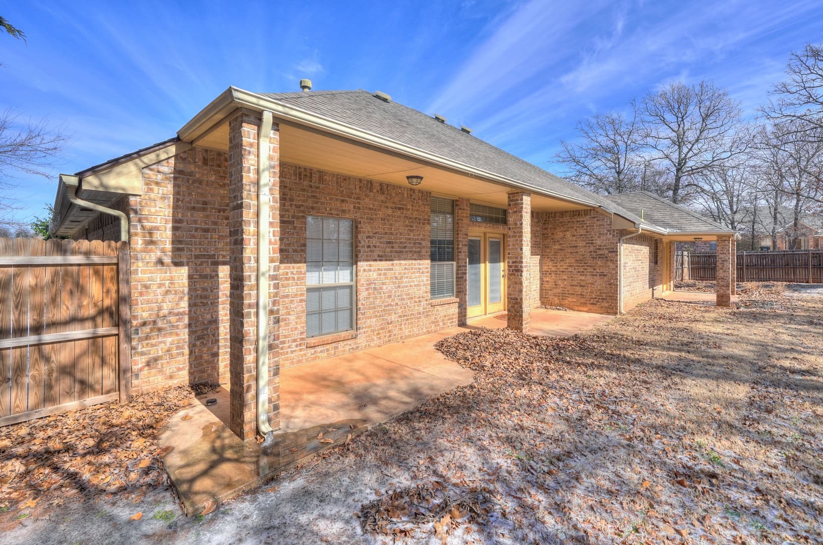 Guthrie House: 1042 Hidden Oaks Way