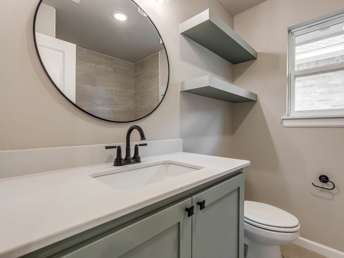Noble House: 1102 Wisteria Way