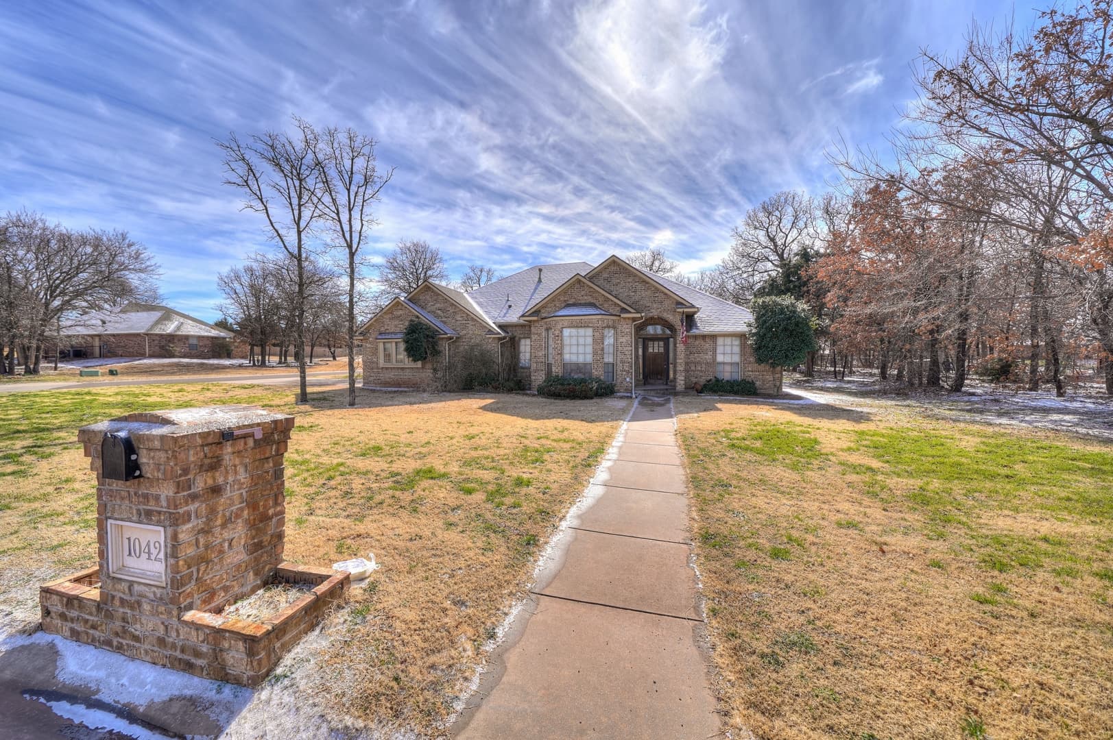 Guthrie House: 1042 Hidden Oaks Way