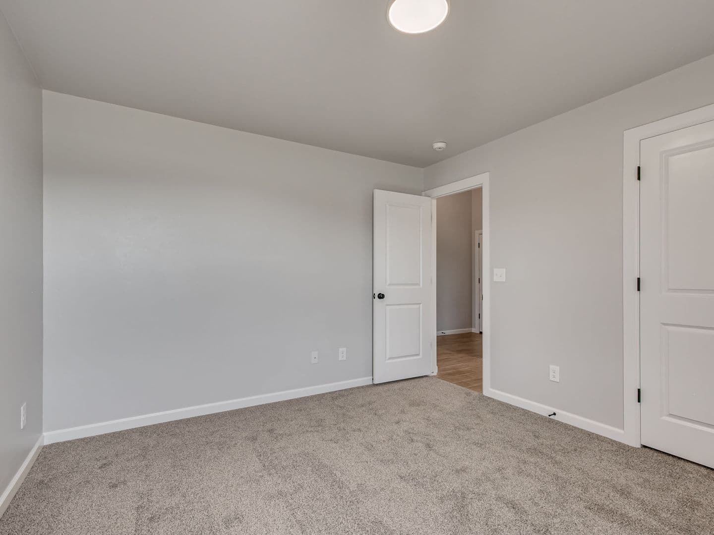 Mustang House: 11704 SW 48th Street