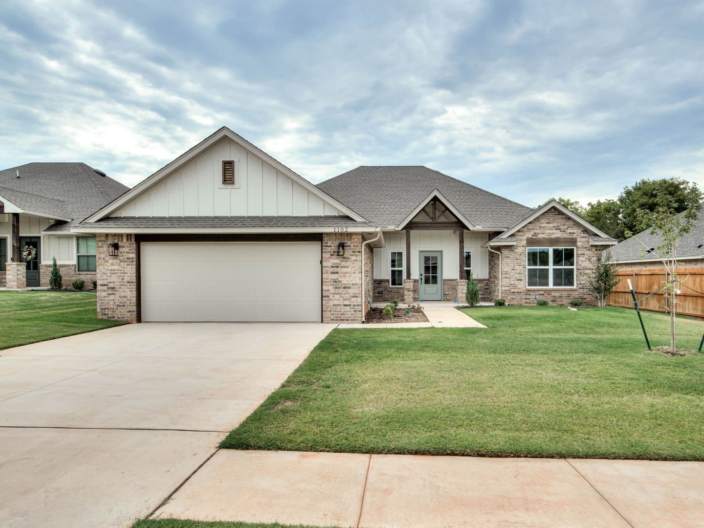 Noble House: 1102 Wisteria Way